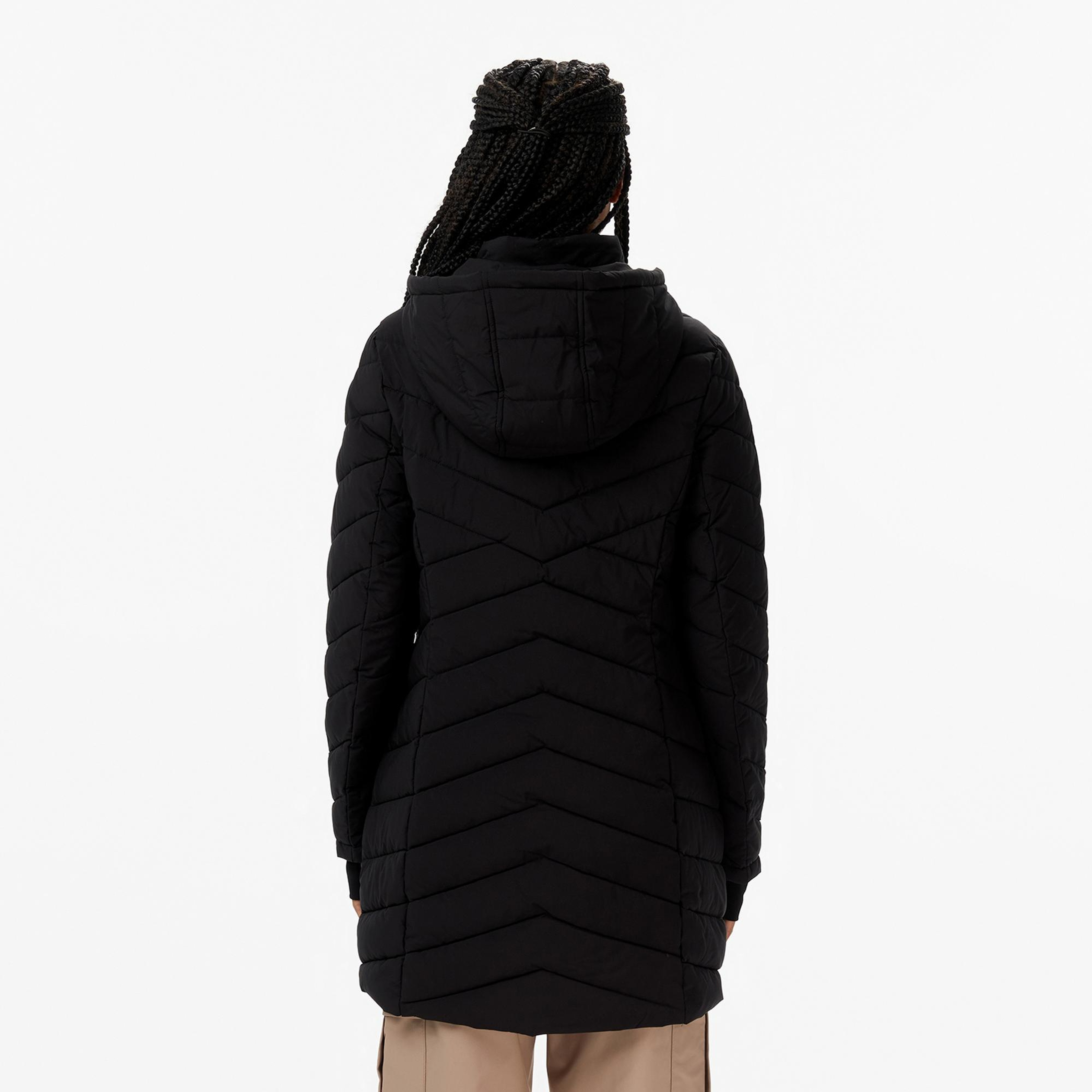 Nautica Kadın Siyah Su İtici Özellikli Mont