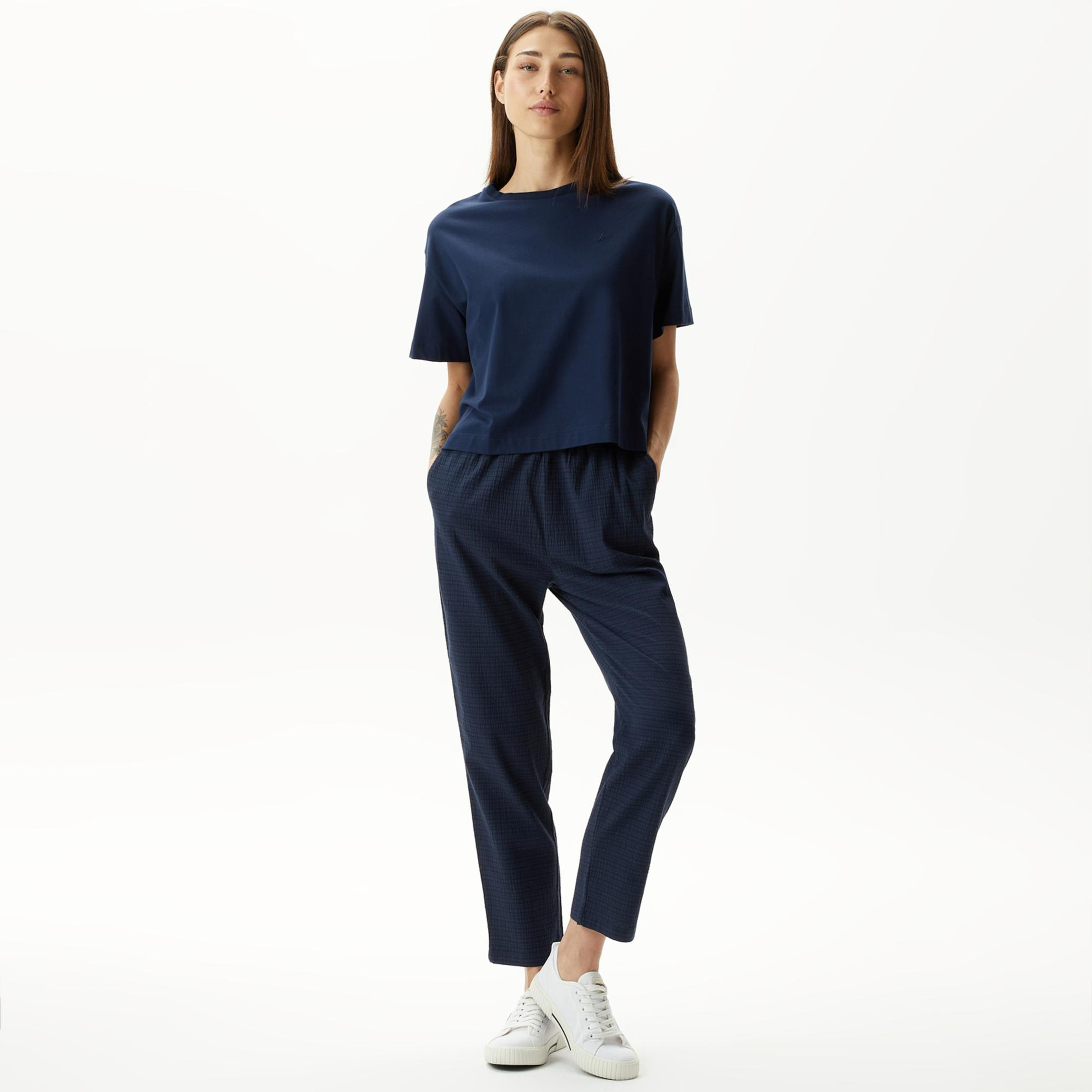 Nautica Kadın Lacivert Relaxed Fit T-Shirt