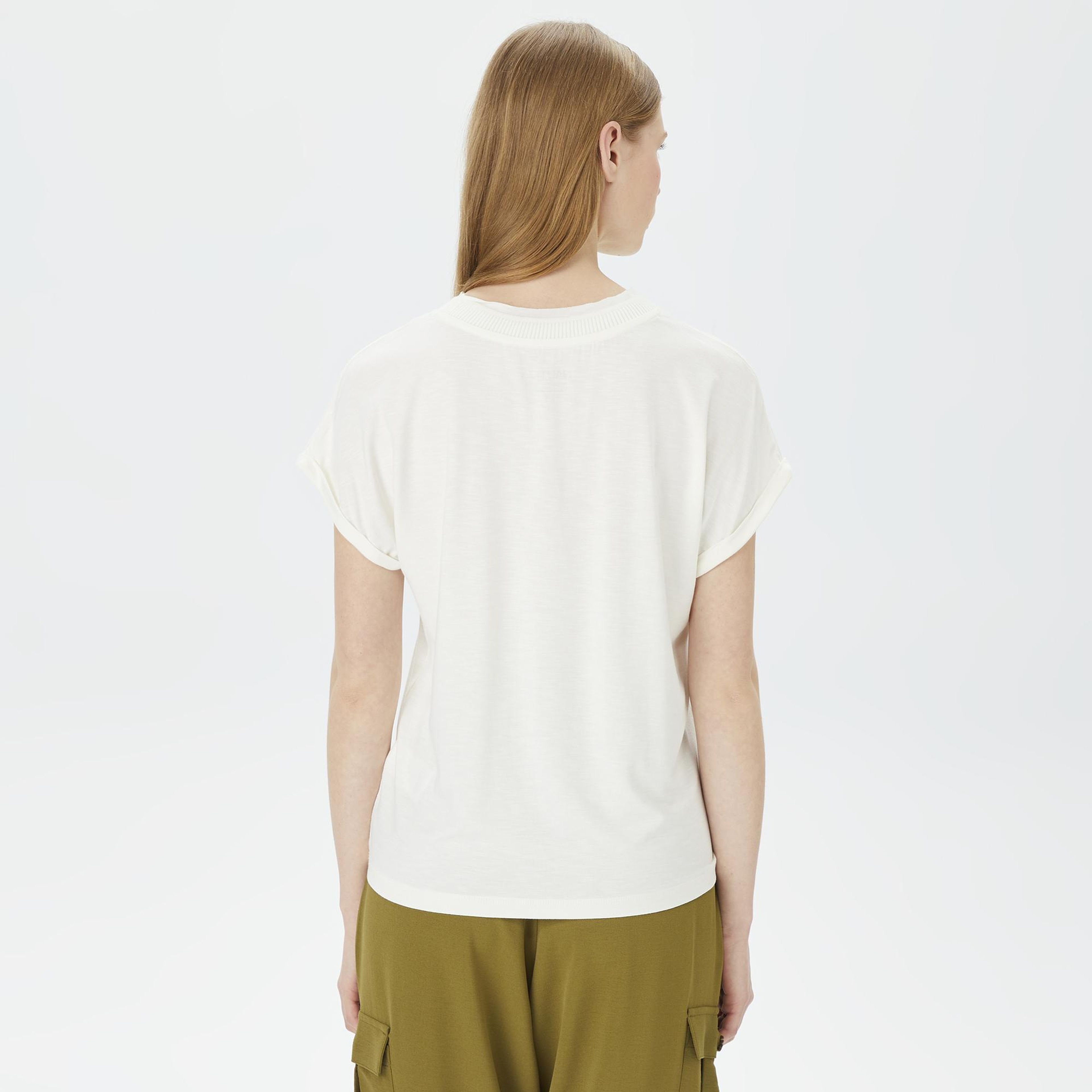 Nautica Kadın Beyaz Relaxed Fit T-Shirt