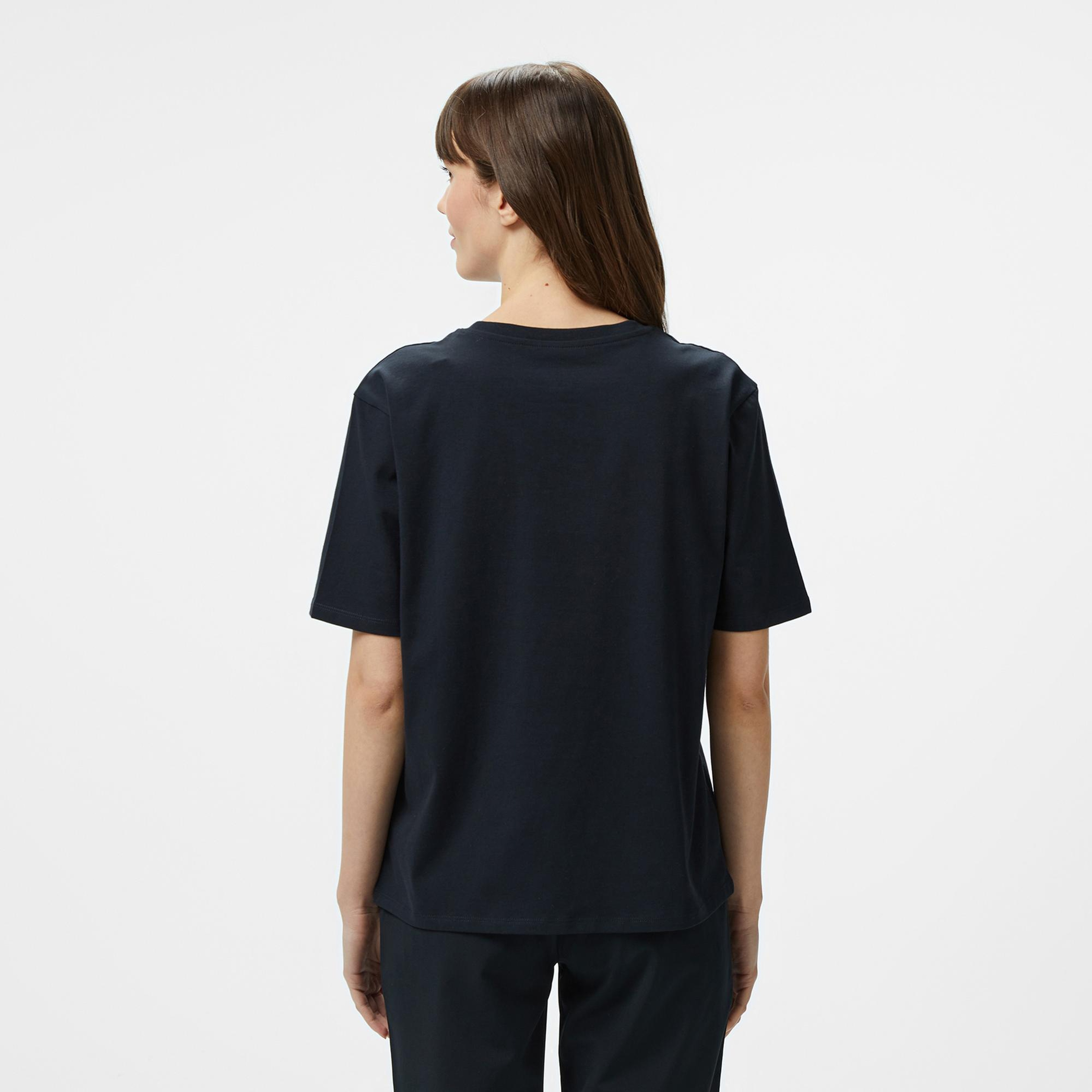 Nautica Kadın Siyah Regular Fit Baskılı T-Shirt