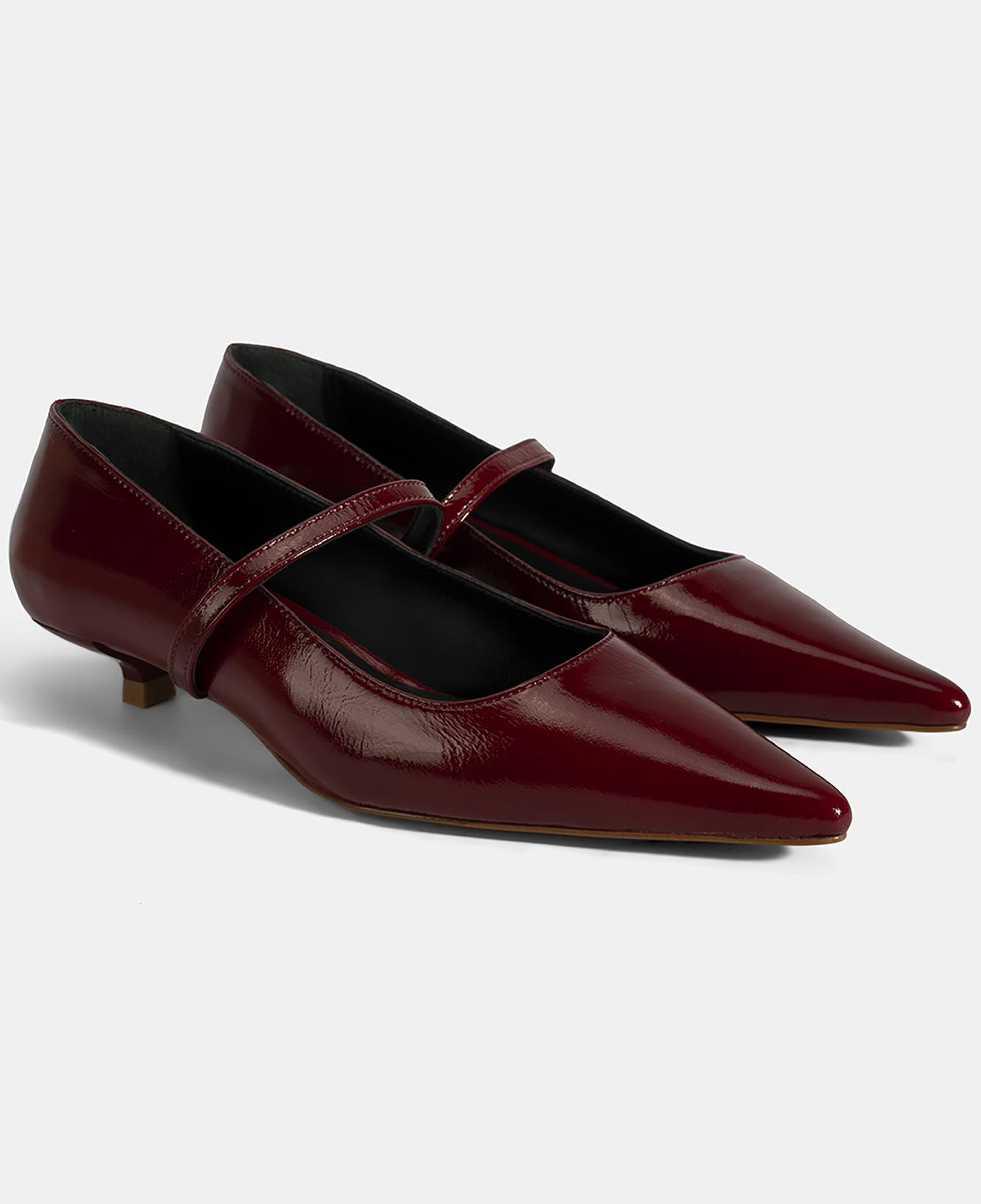 Kadın Bordo İnce Kısa Topuklu Deri Ayakkabı