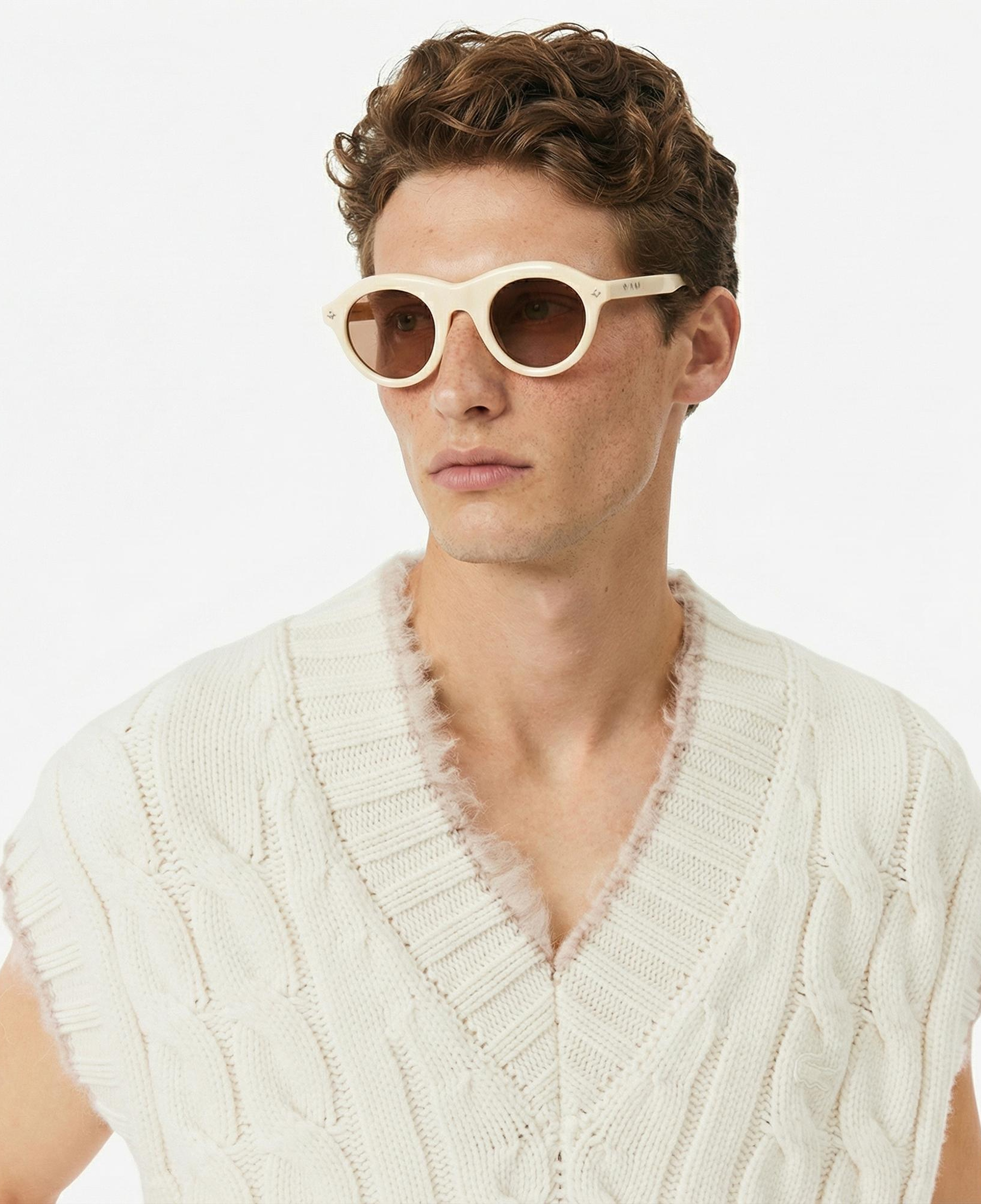 Lacoste Runway Erkek Regular Fit V Yaka Yün Beyaz Süveter