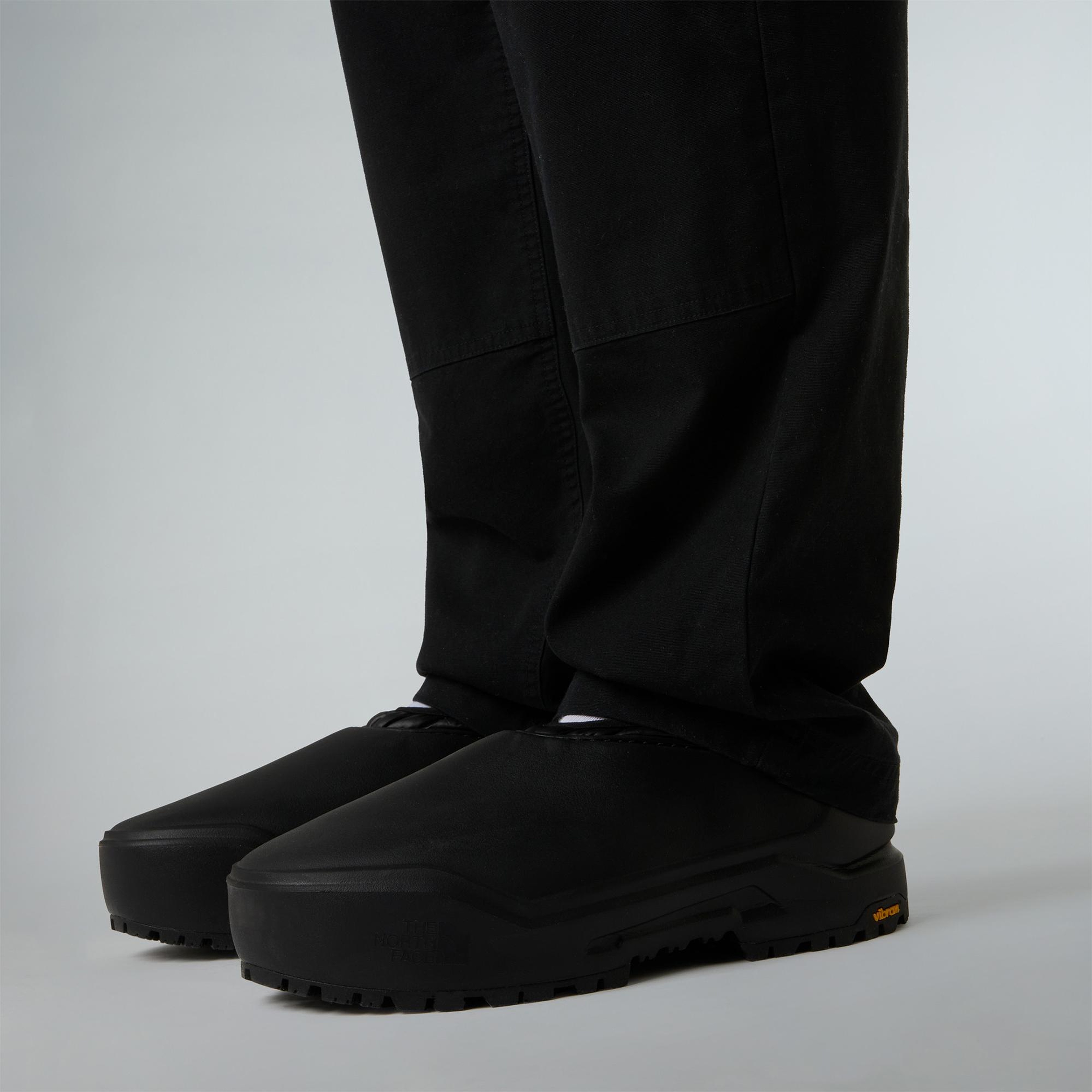 The North Face Base Camp Su Geçirmez Mule Erkek Siyah Terlik