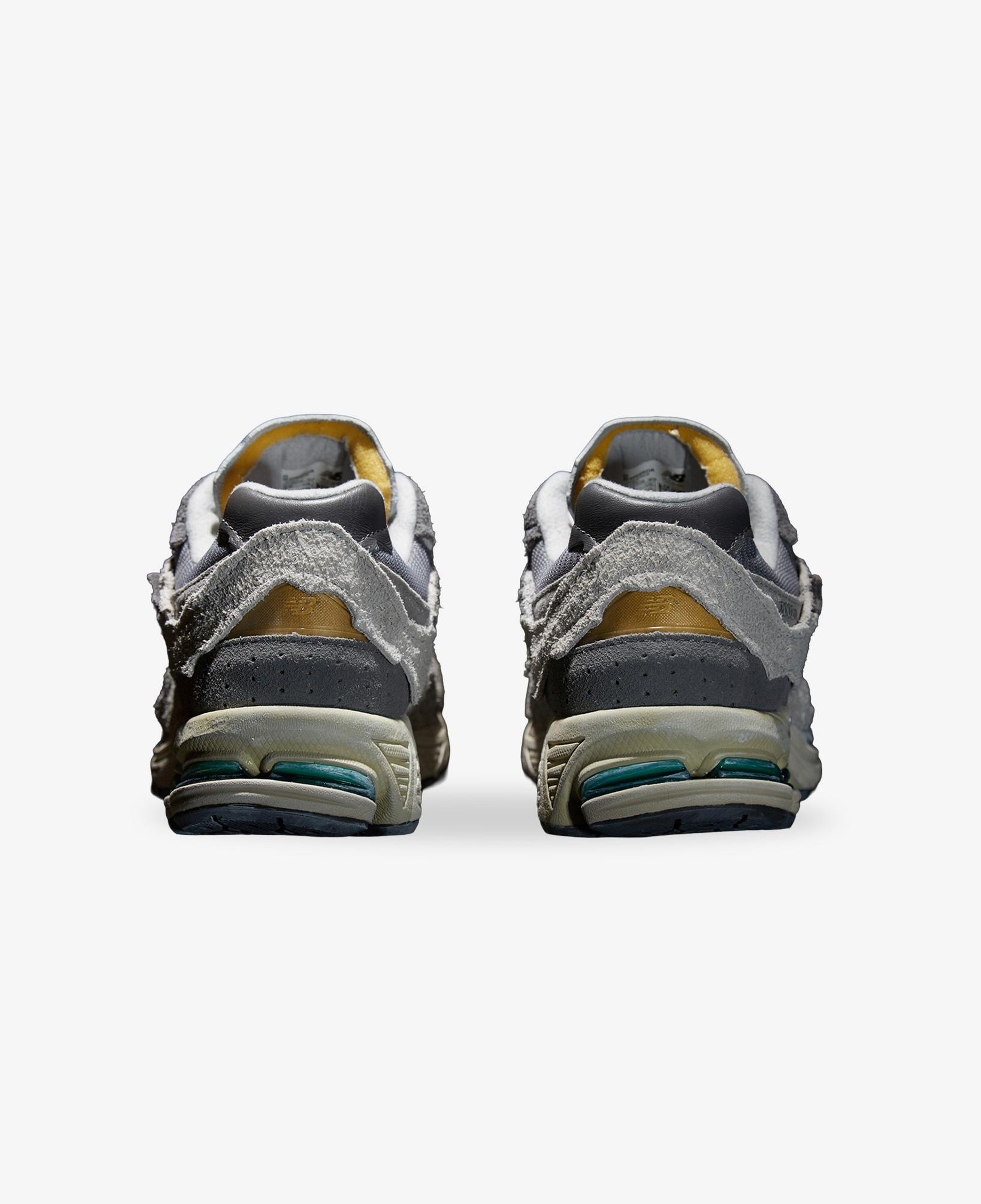 New Balance 2002 Lifestyle Unisex Gri Spor Ayakkabı