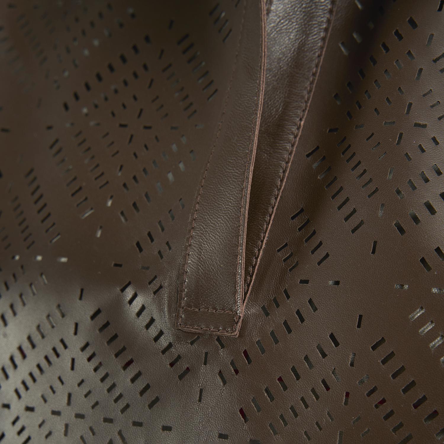 Kadın Kahve Lazer Kesimli Kısa Perforeli Deri Gömlek