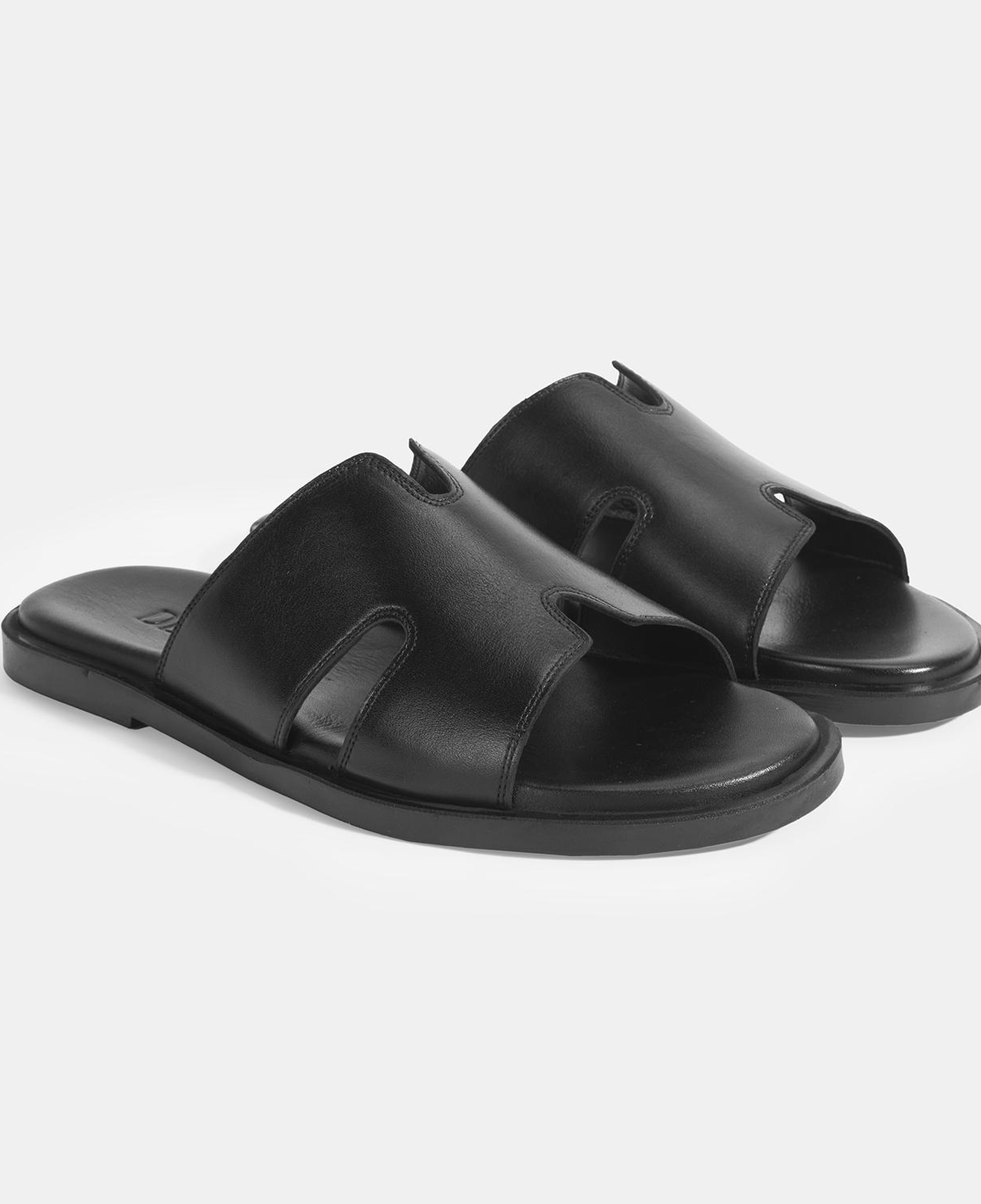 Erkek Siyah Deri Terlik