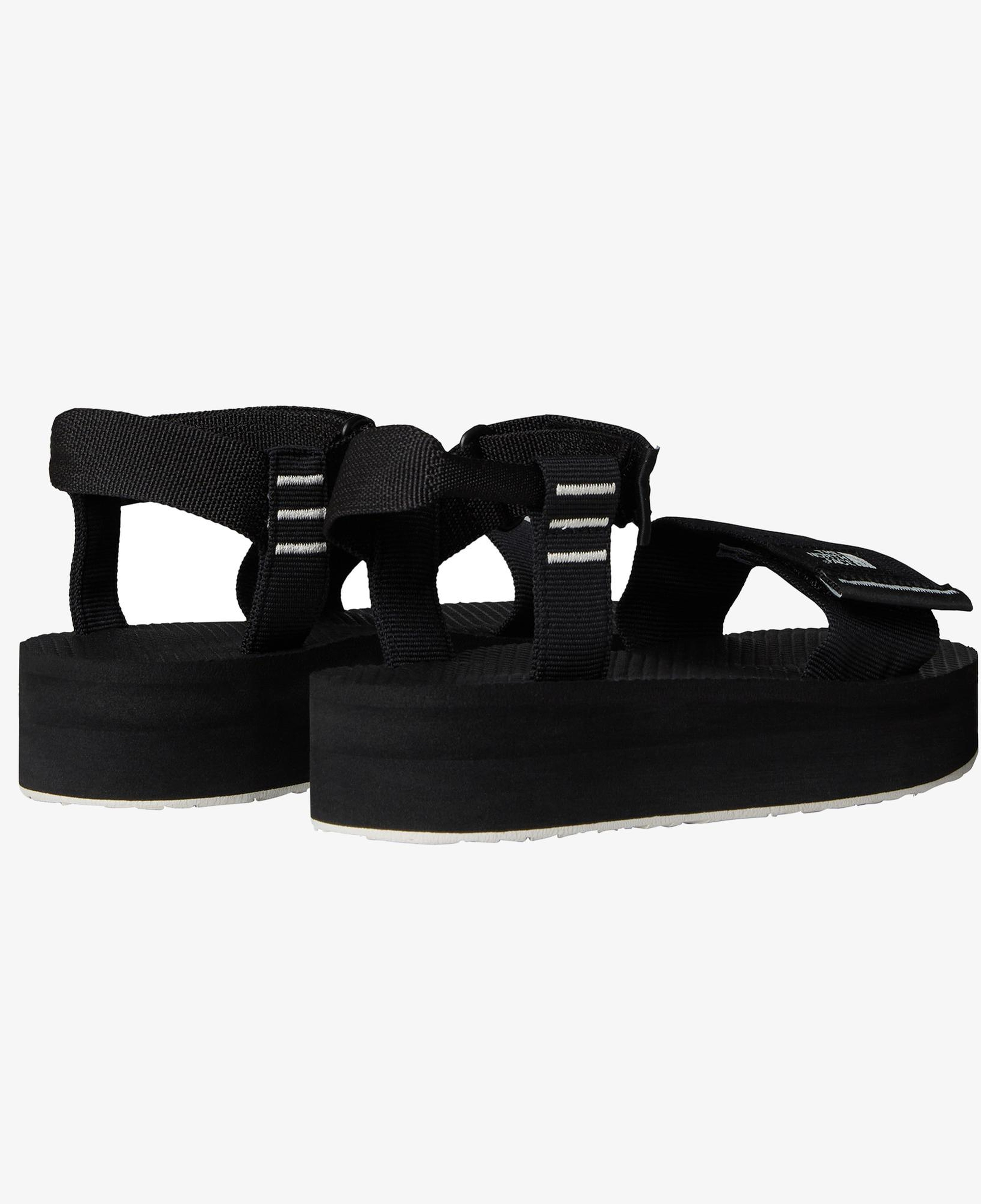 The North Face Skeena Platform Kadın Siyah Sandalet