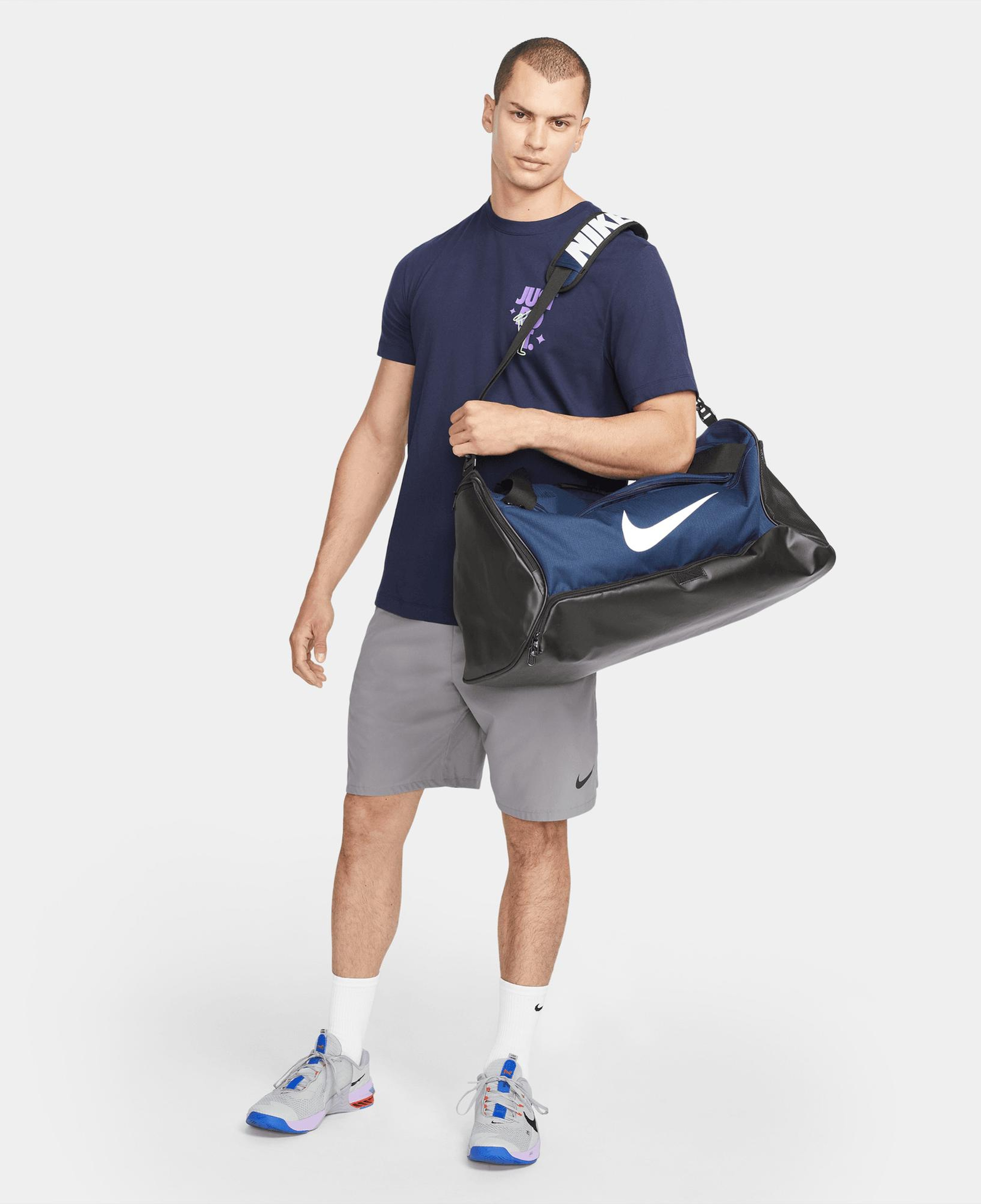 Nike Brasilia Duff - 9.5 (60L) Unisex Lacivert Spor Çantası