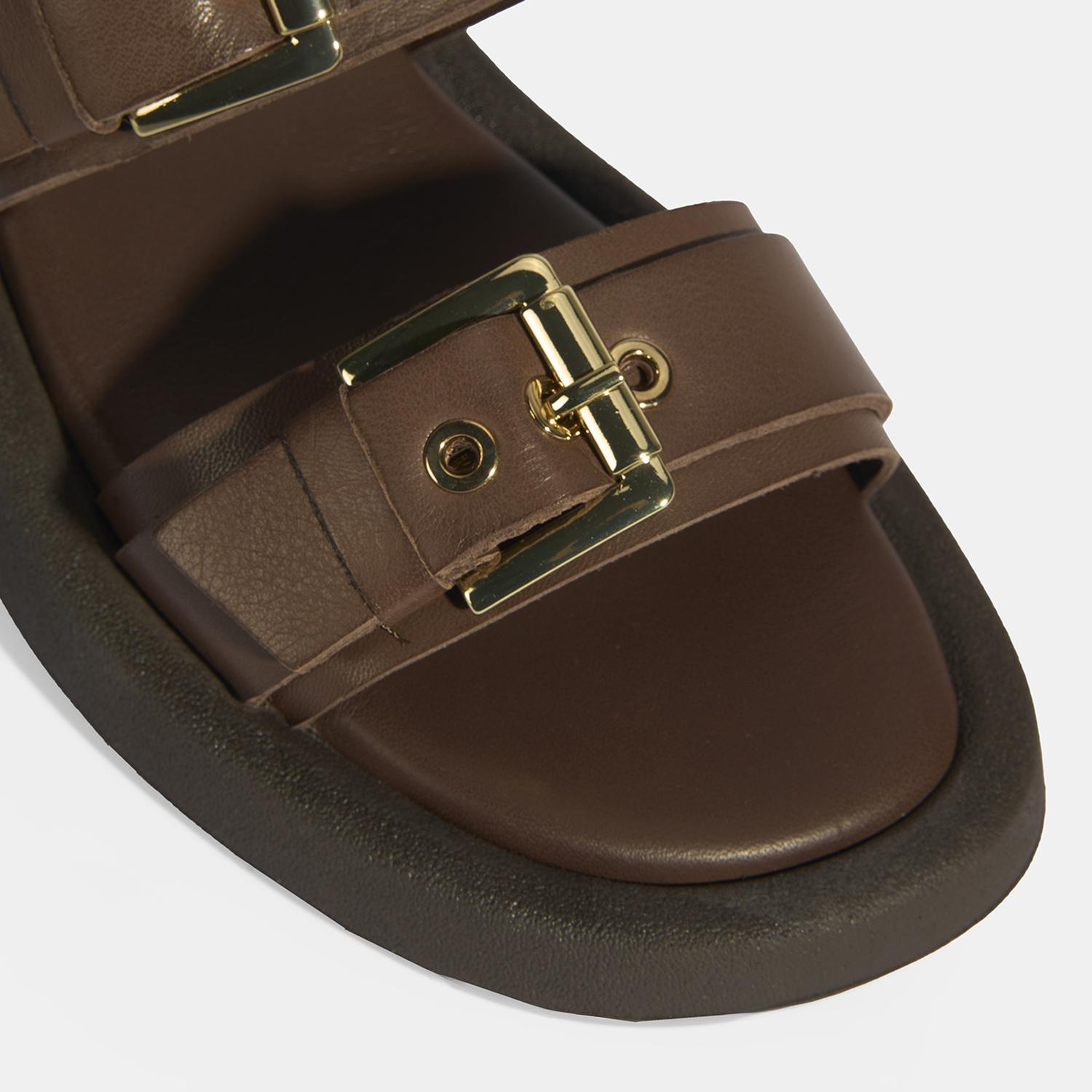 Kadın Kahve Toka Detaylı Deri Terlik