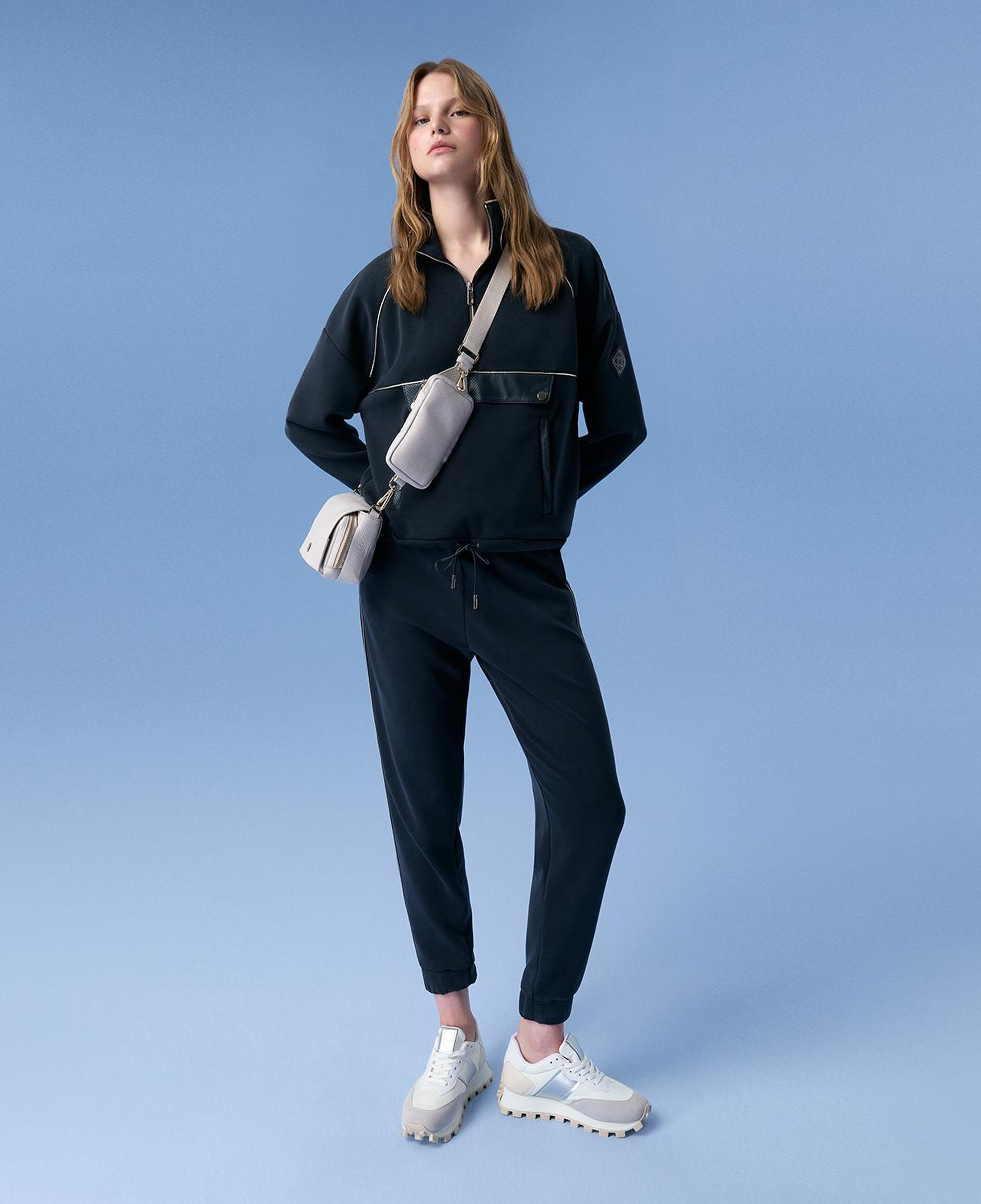 Alika Siyah Kadın Jogger Eşofman