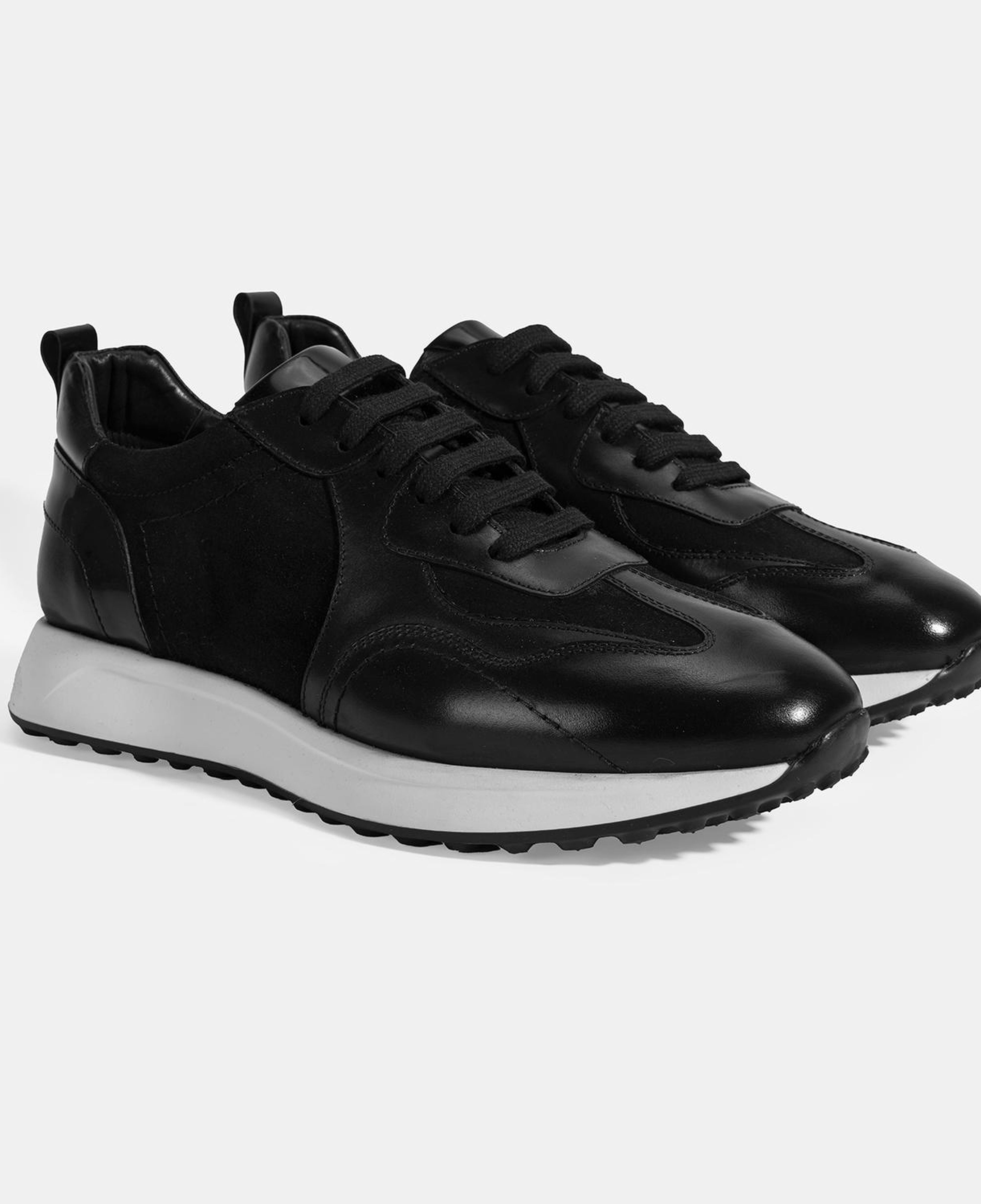 Erkek Siyah Bağcıklı Deri Spor Ayakkabı