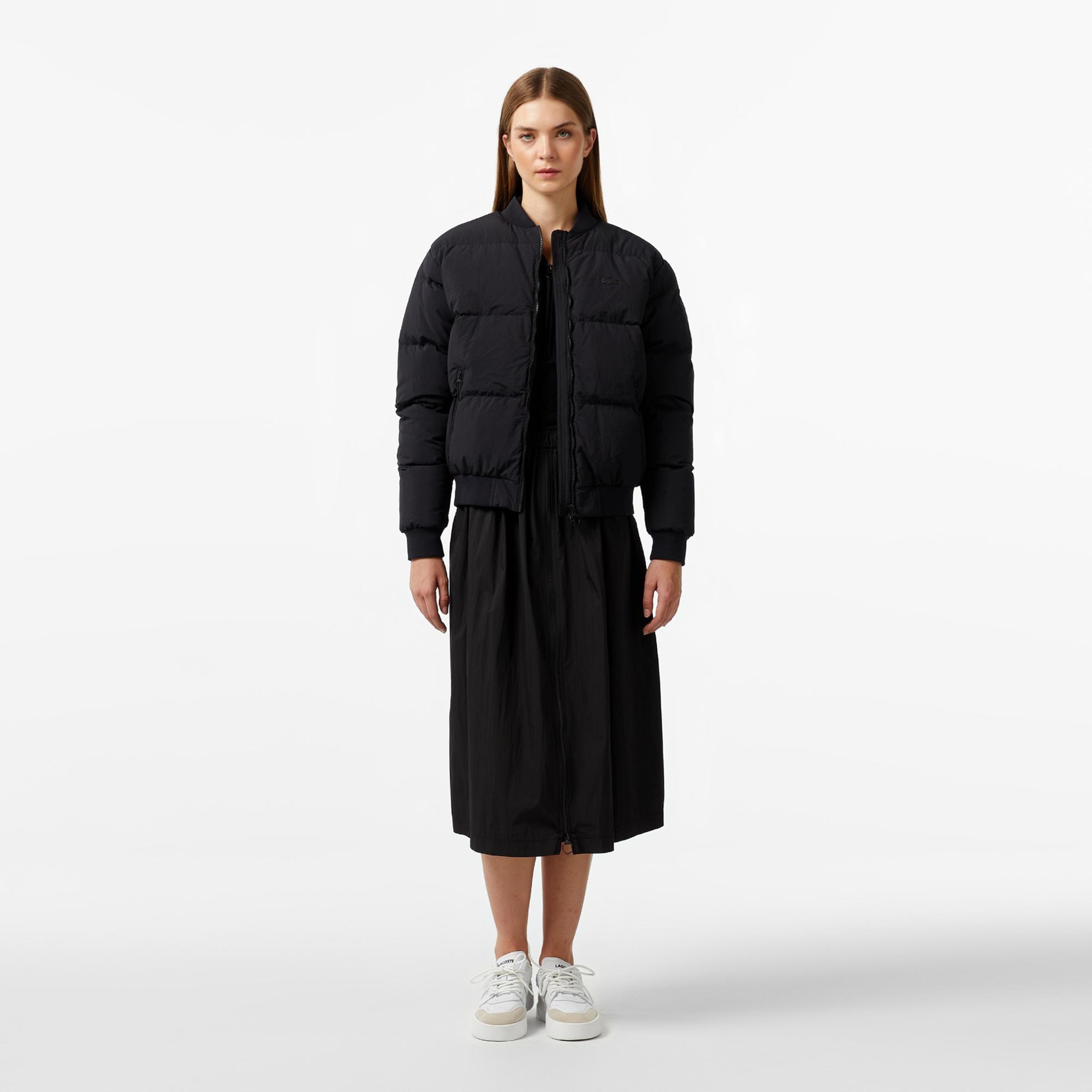 Lacoste Kadın Relaxed Fit Dik Yaka Siyah Mont