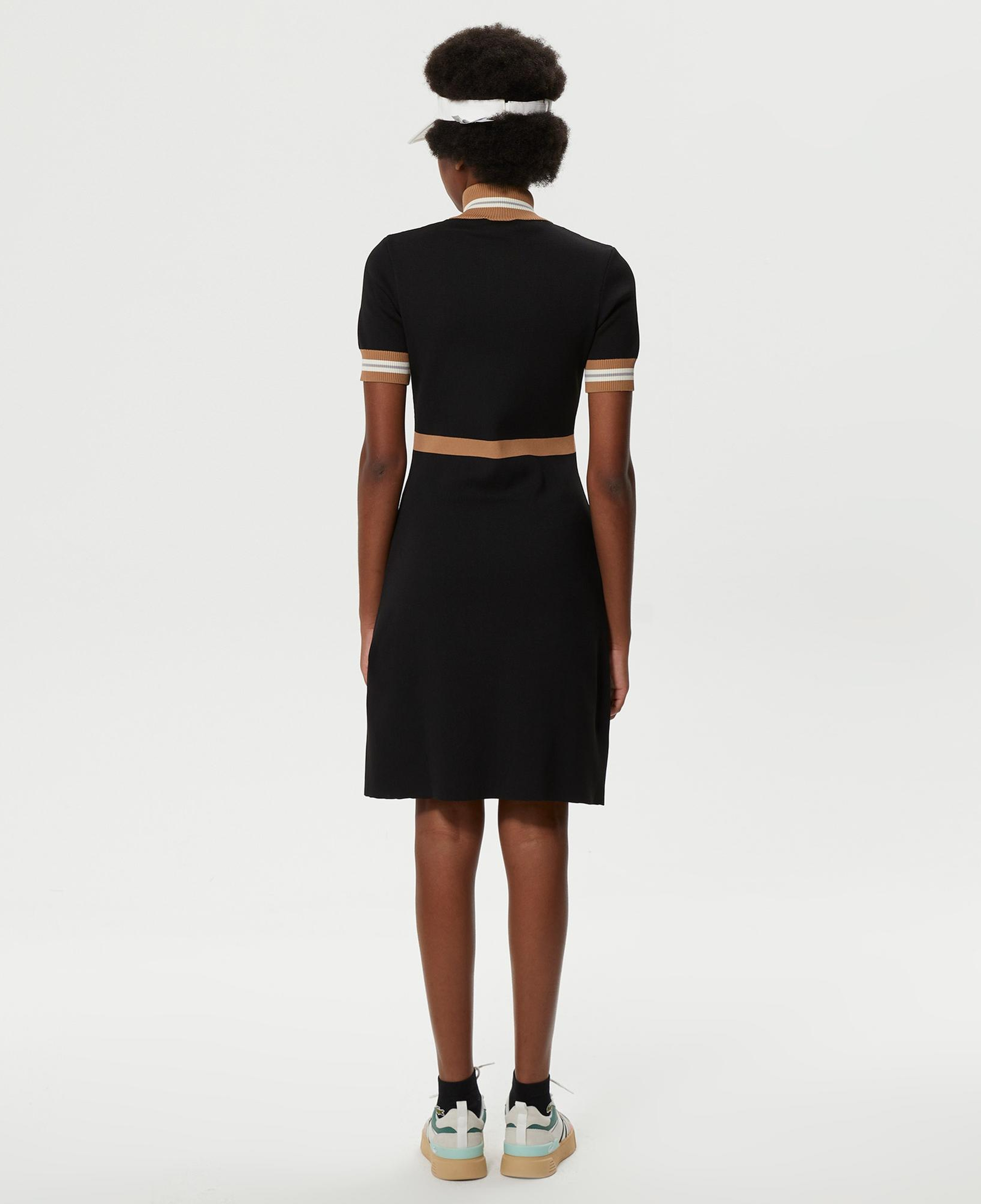 Lacoste Kadın Flare Fit Kısa Kollu Dik Yaka Siyah Elbise