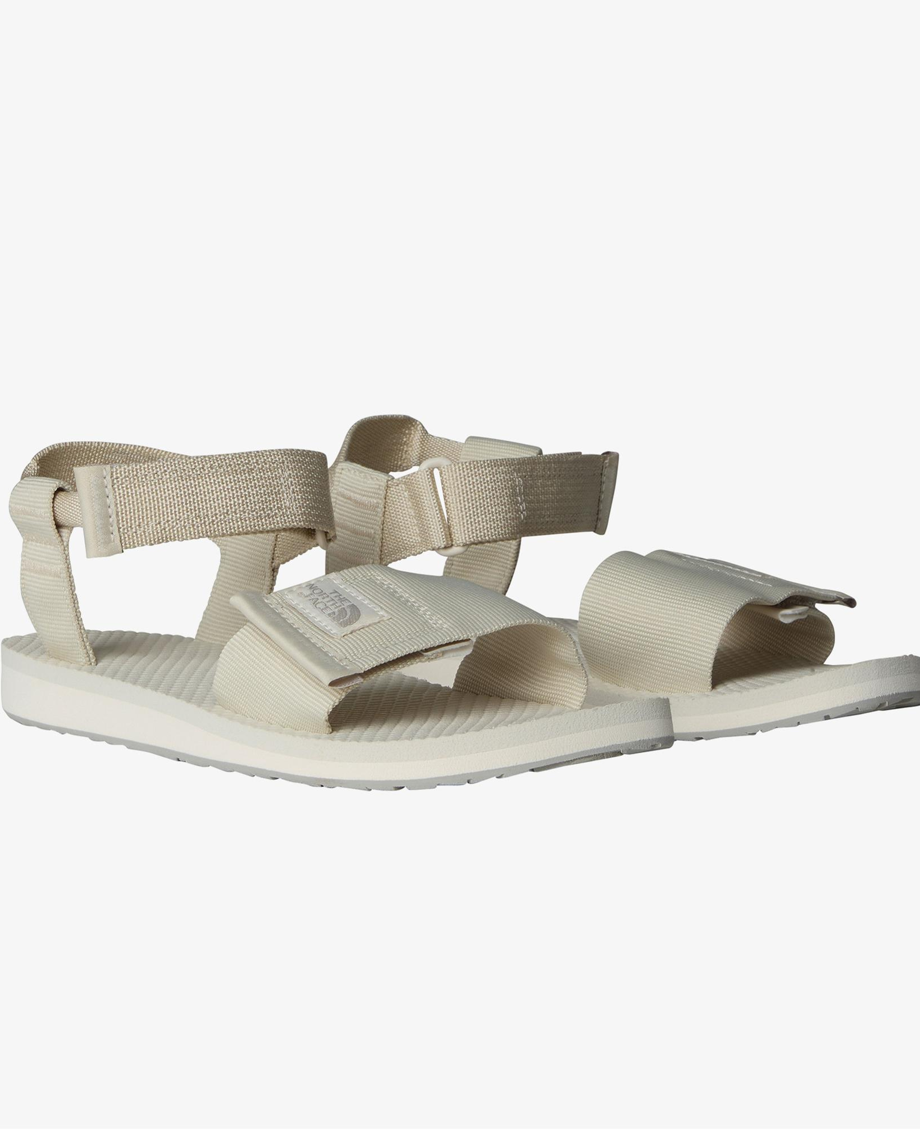 The North Face Skeena Kadın Krem Sandalet