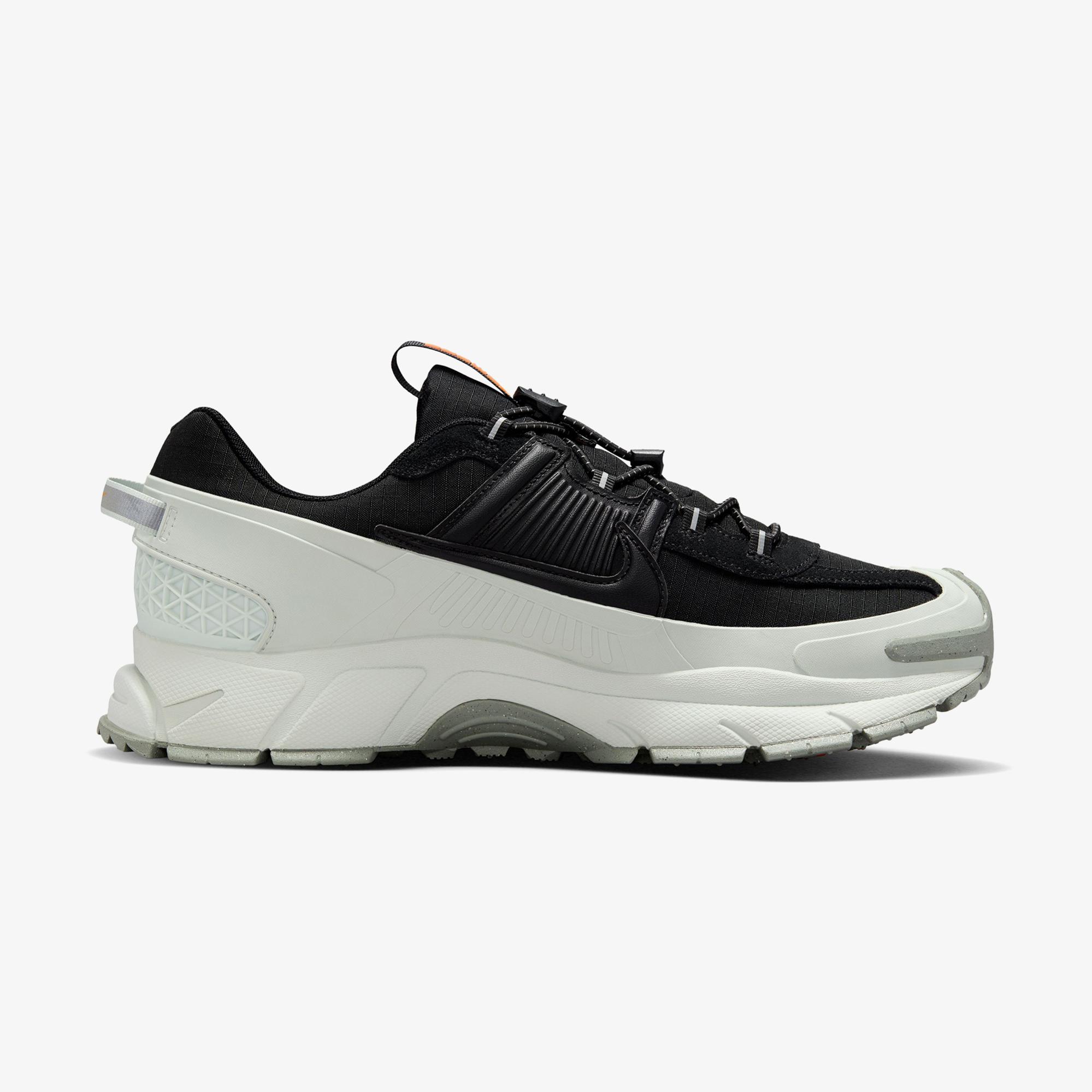 Nike Zoom Vomero Roam Erkek Siyah Spor Ayakkabı