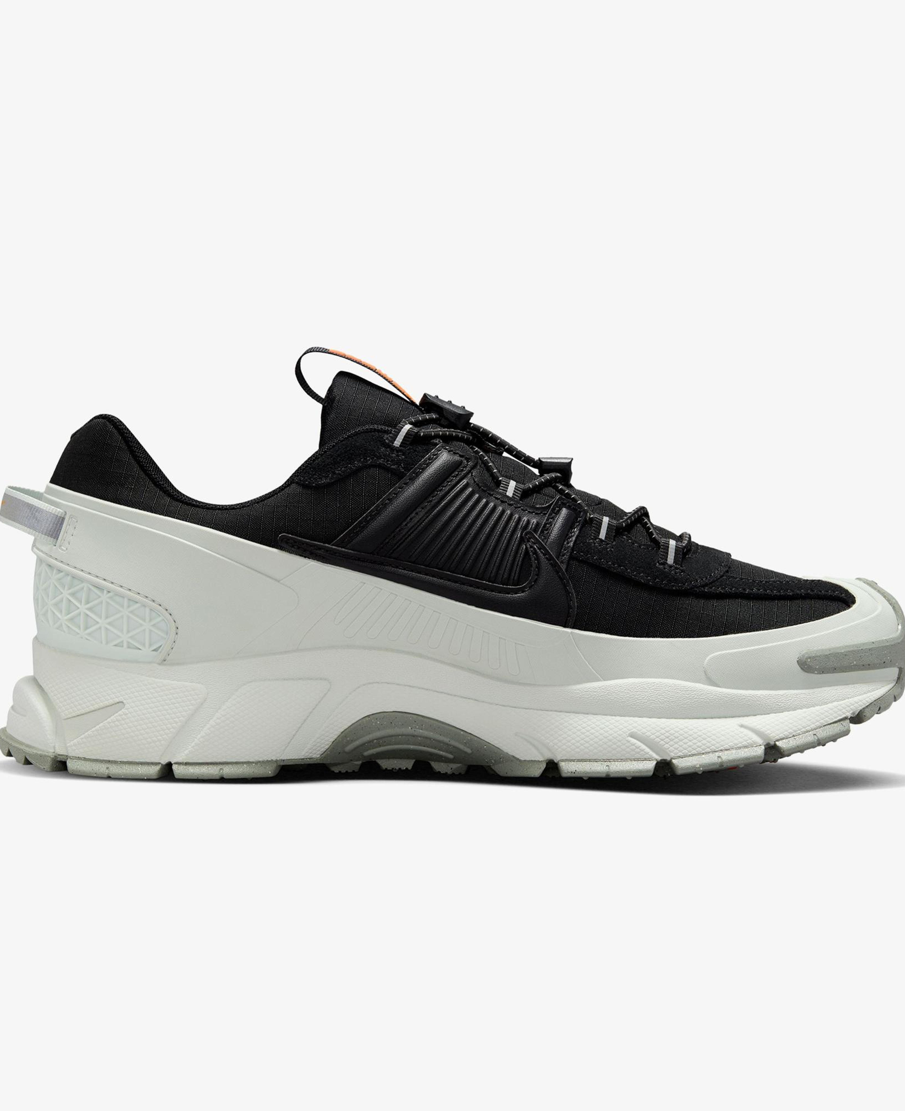 Nike Zoom Vomero Roam Erkek Siyah Spor Ayakkabı