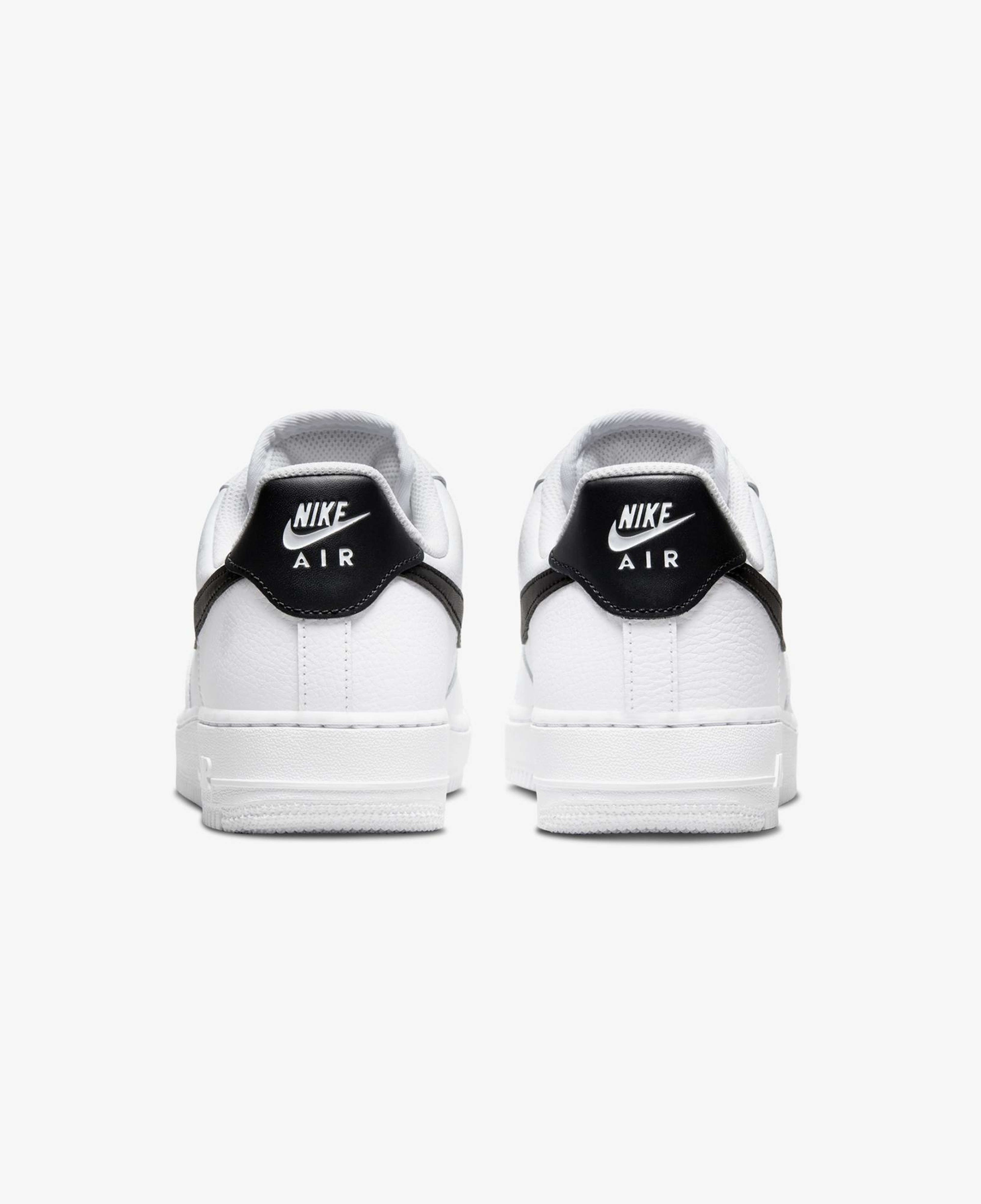 Nike Air Force 1 '07 Kadın Beyaz Spor Ayakkabı