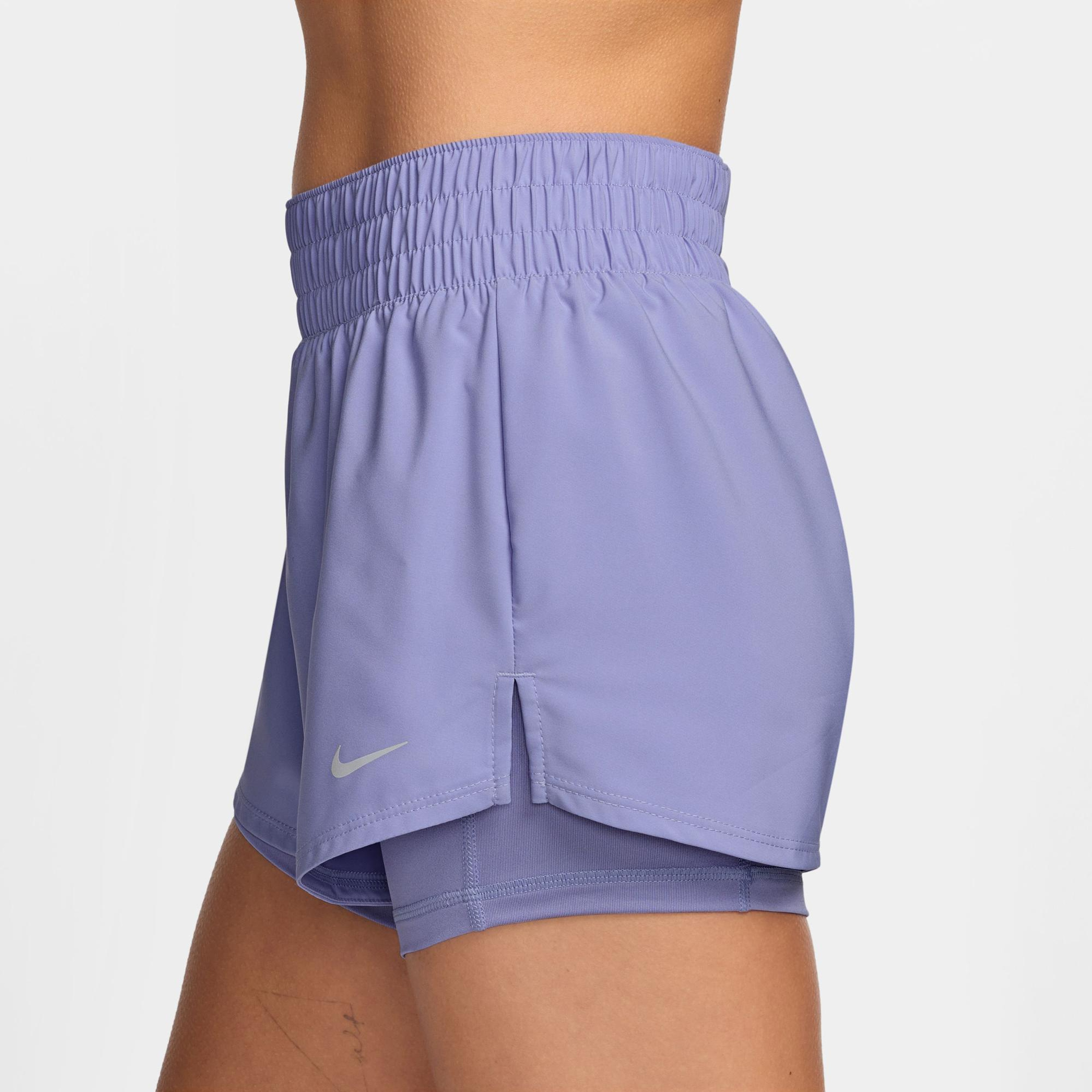 Nike One Dri-Fit 8 cm Kadın Mor Şort