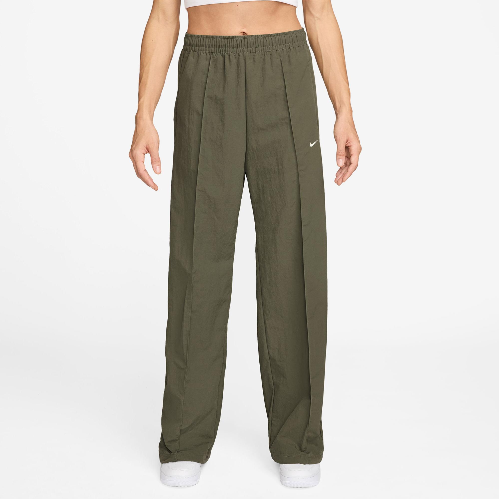 Nike Sportswear Everything Woven Kadın Yeşil Eşofman Altı