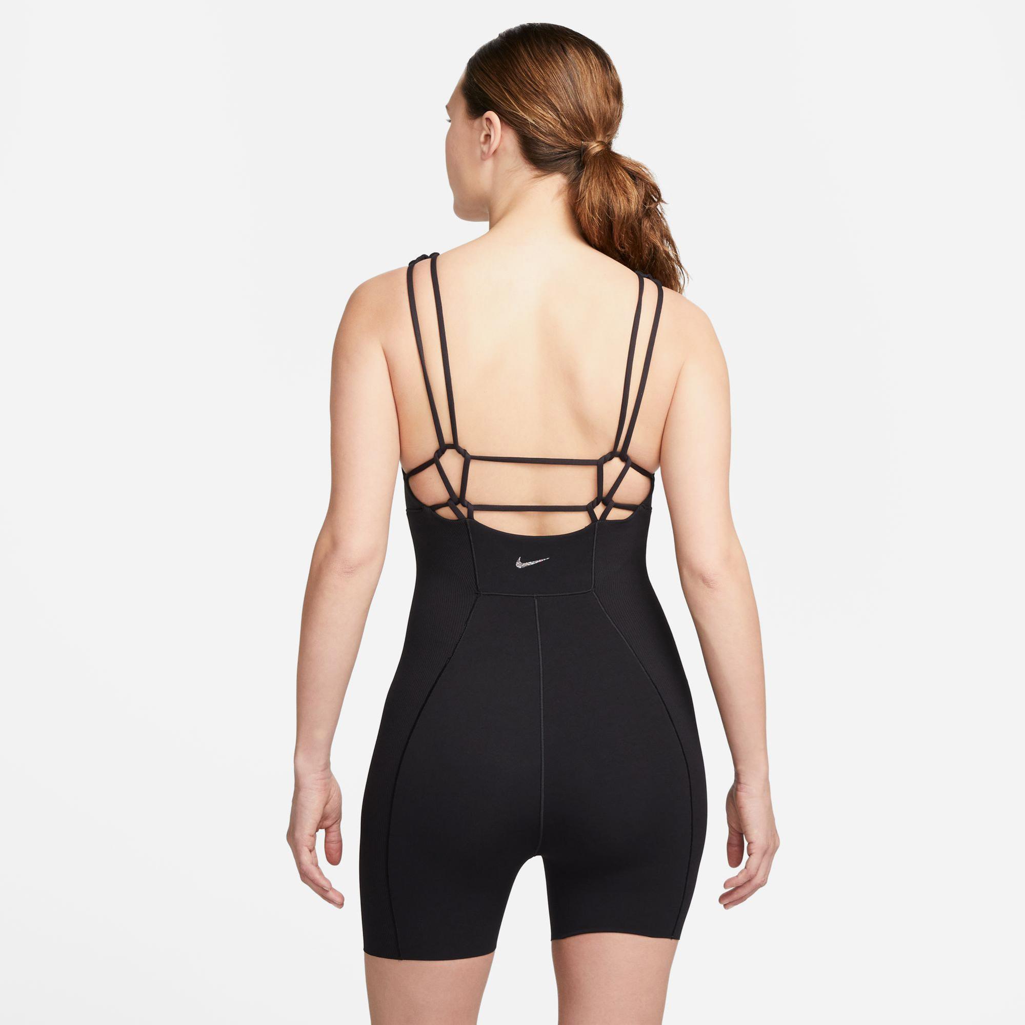 Nike Yoga Dri-Fit Luxe 5 İnç Jumpsuit Kadın Siyah Tulum