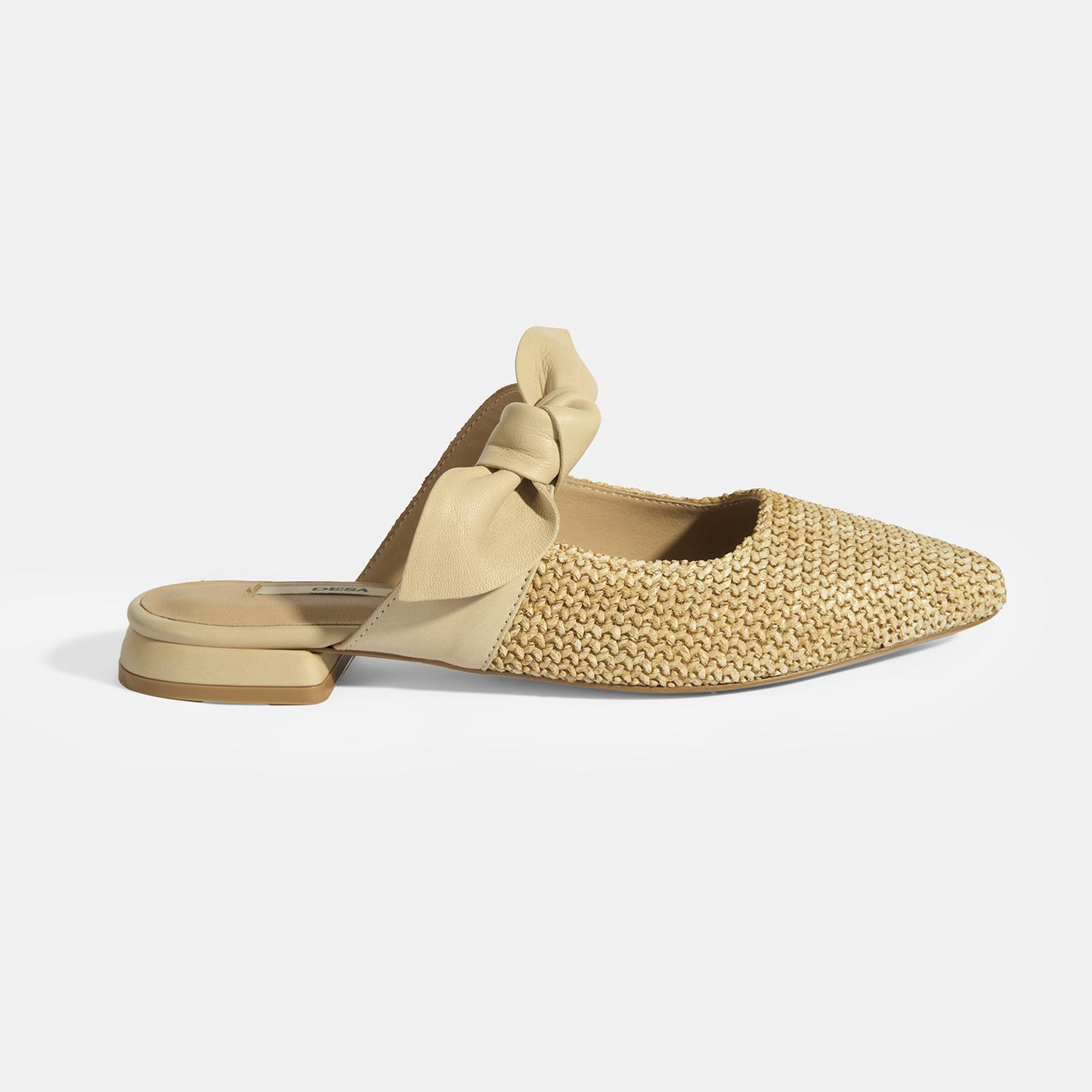 Kadın Hasır Fiyonklu Terlik