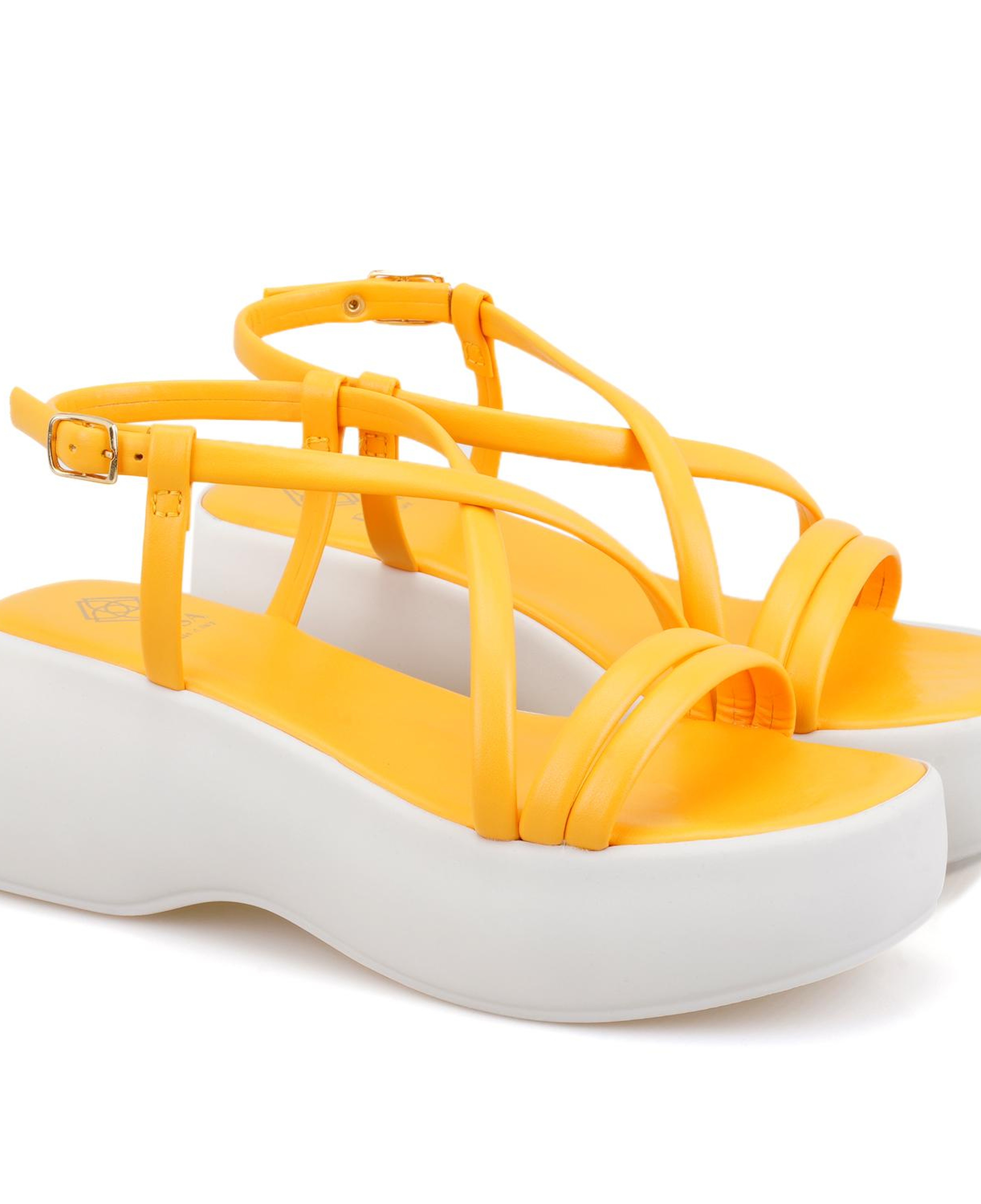 Kadın Sarı Dolgu Tabanlı Sandalet