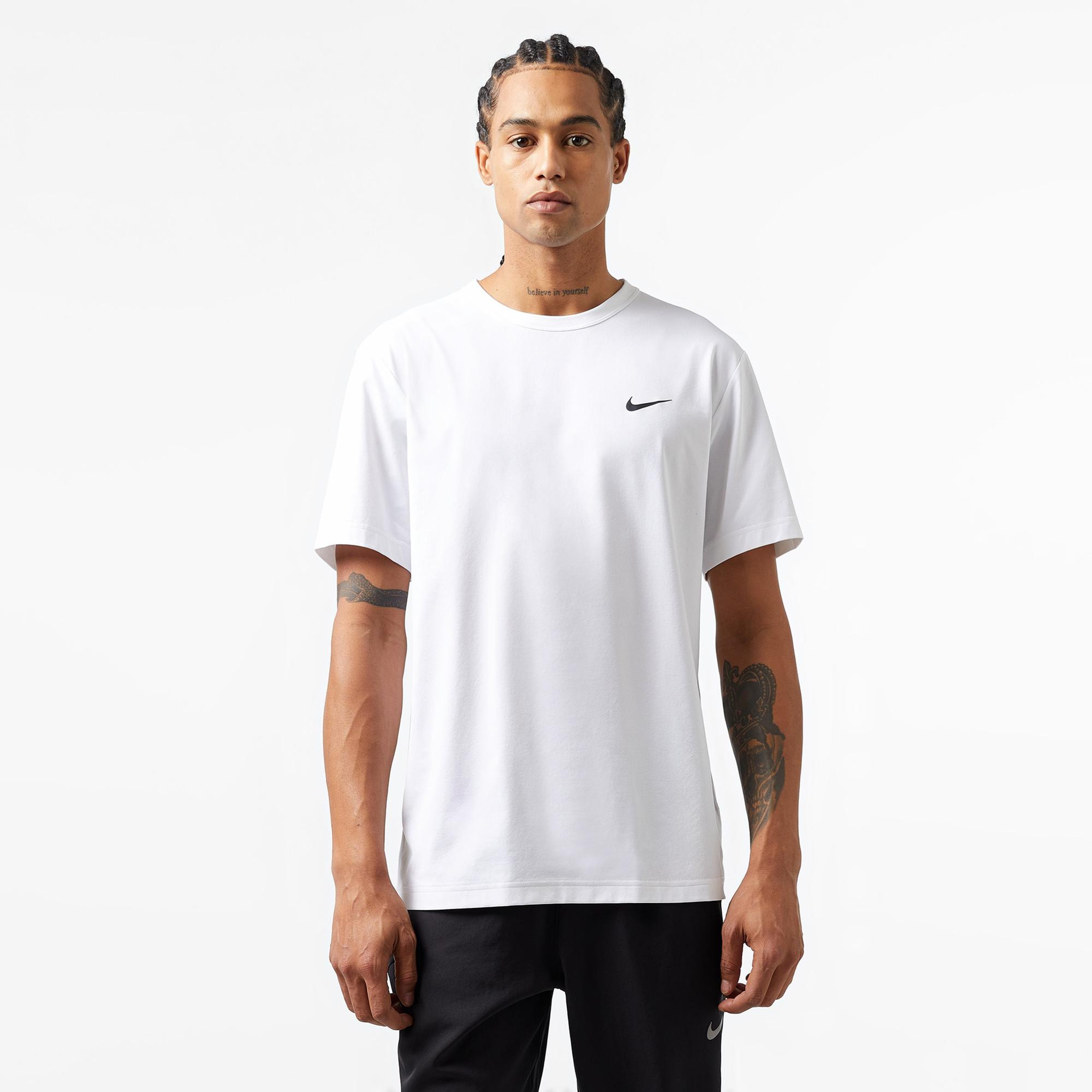 Nike Dri-Fit Hyverse Erkek Beyaz T-Shirt