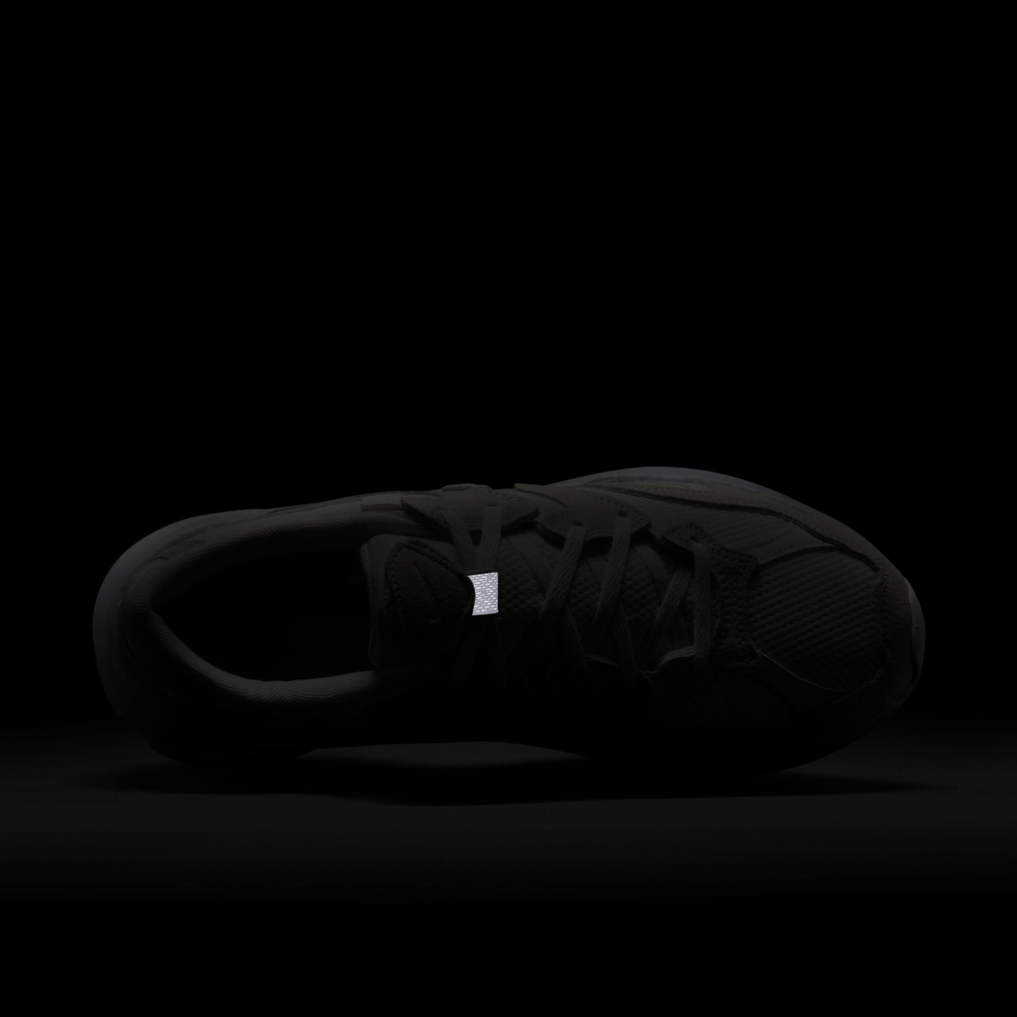 Nike AL8 Kadın Beyaz Spor Ayakkabı