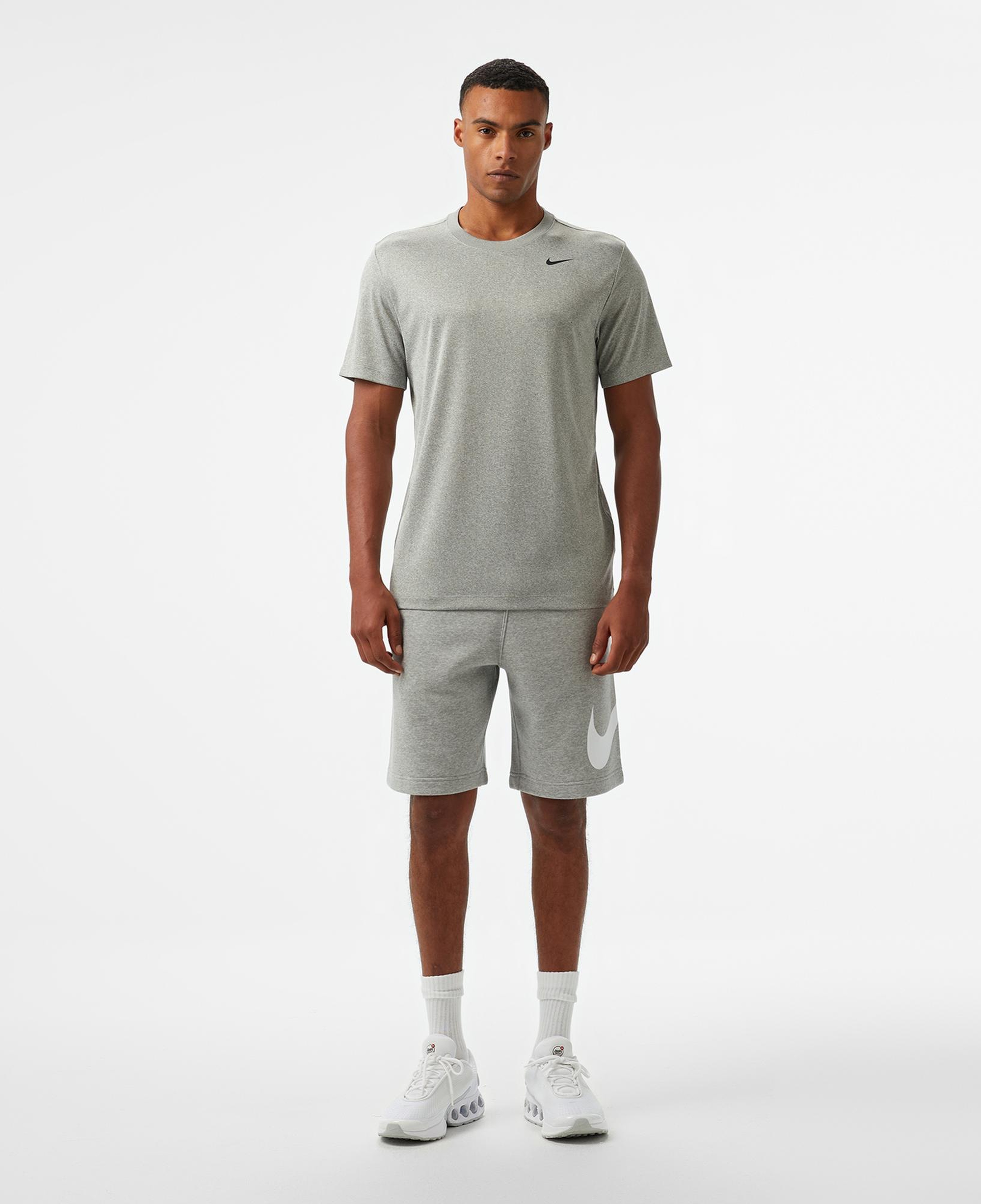 Nike Dri-Fit Reset Erkek Gri T-Shirt