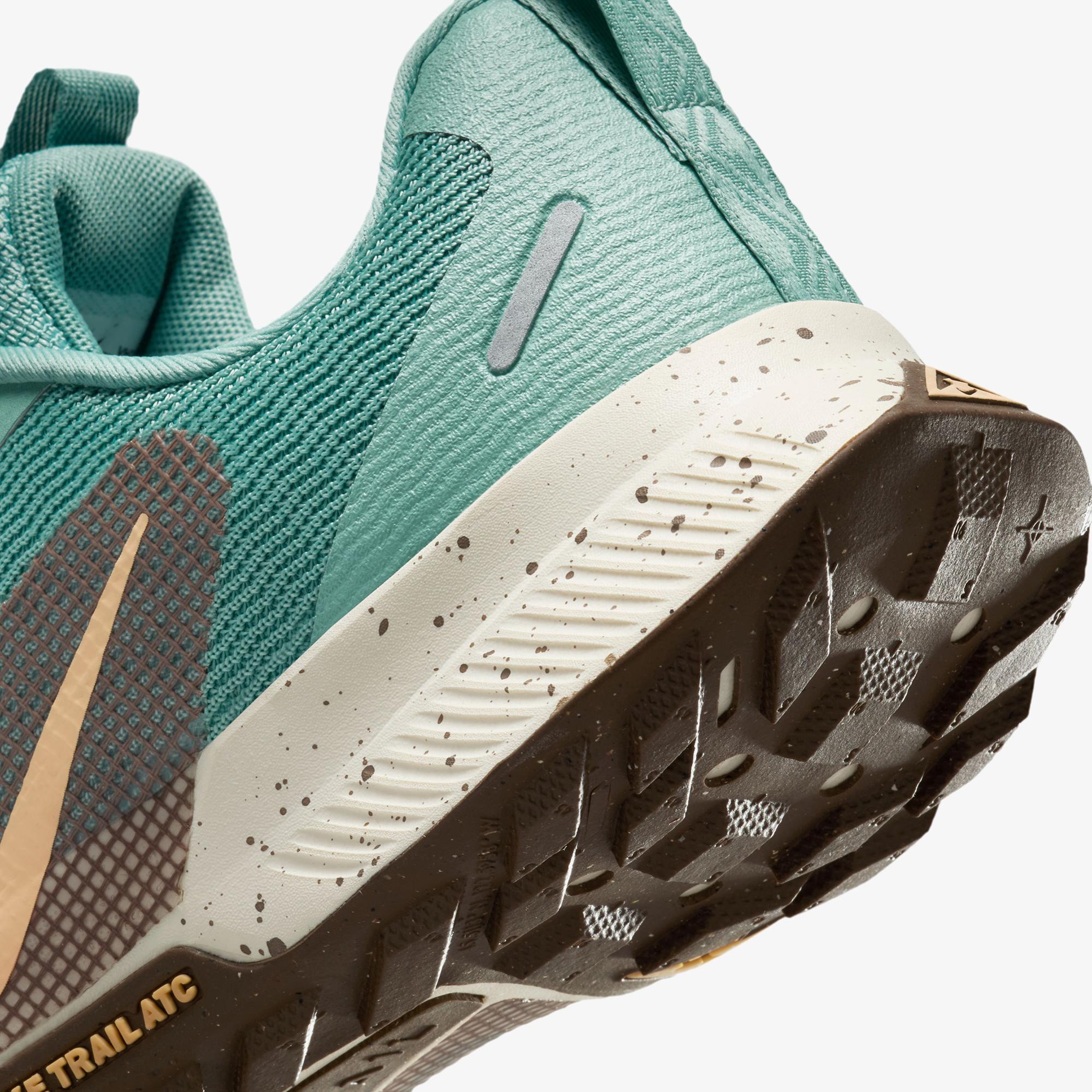 Nike Juniper Trail 3 Kadın Yeşil Koşu Ayakkabısı