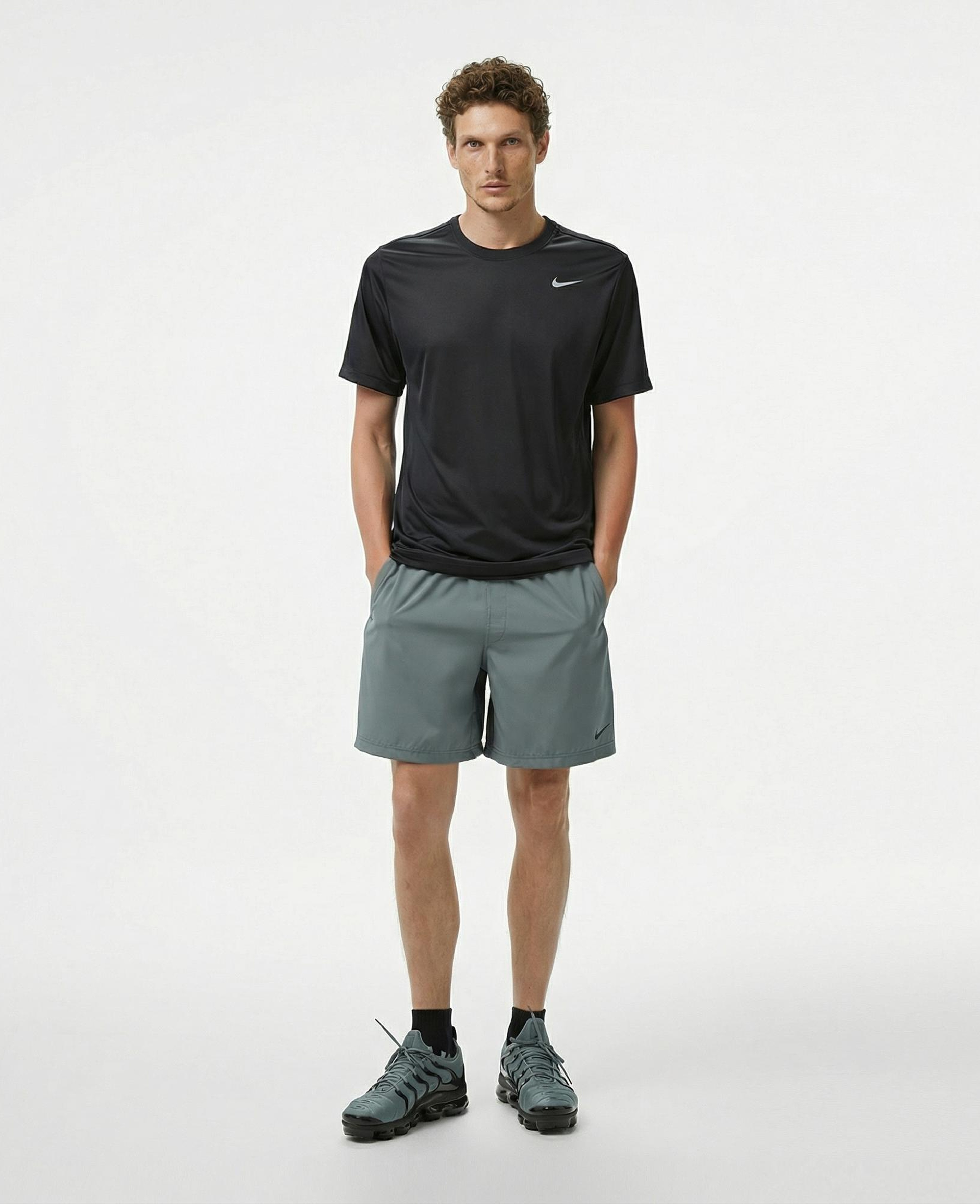 Nike Dri-Fit Reset Erkek Siyah T-Shirt