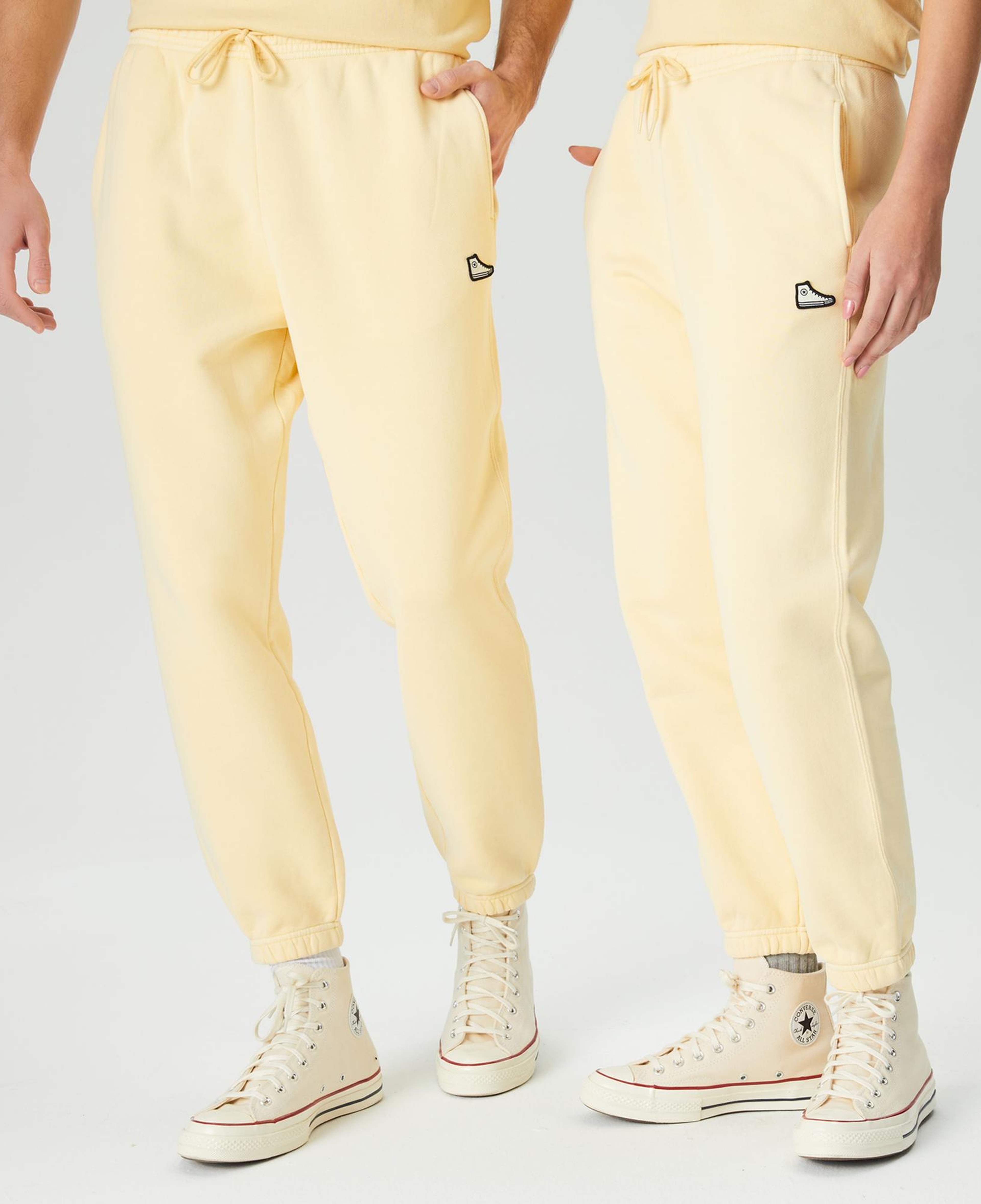 Converse Go-To Chuck 70 Unisex Loose Fit Krem Eşofman Altı