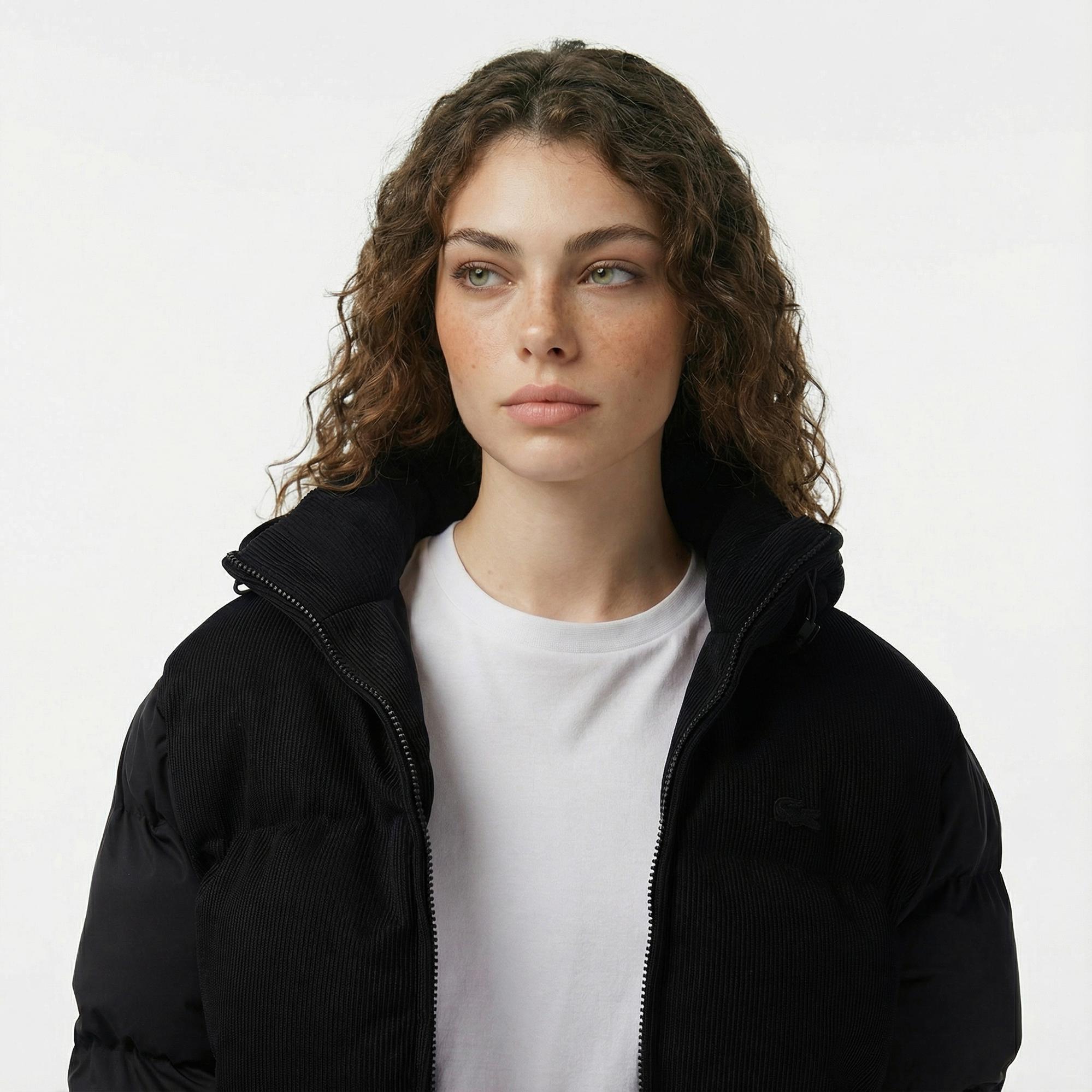 Lacoste Kadın Kapüşonlu Siyah Mont