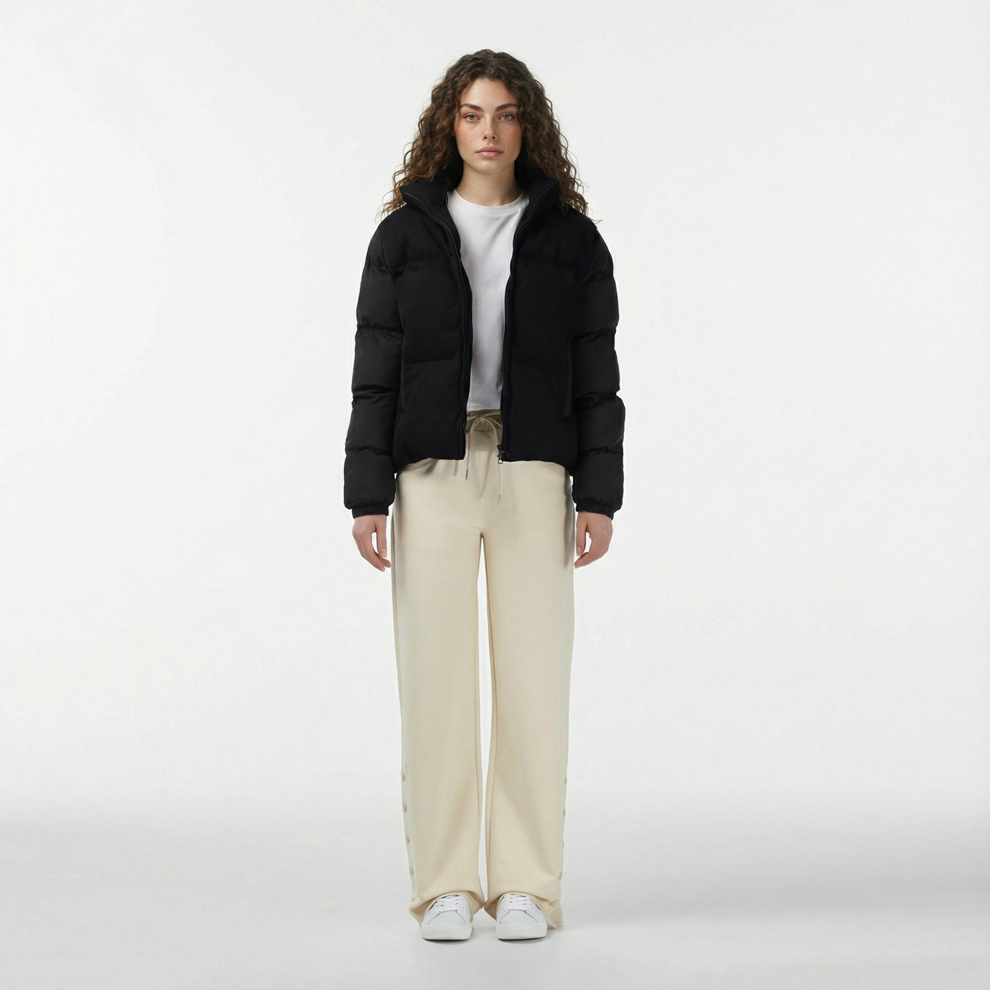 Lacoste Kadın Kapüşonlu Siyah Mont