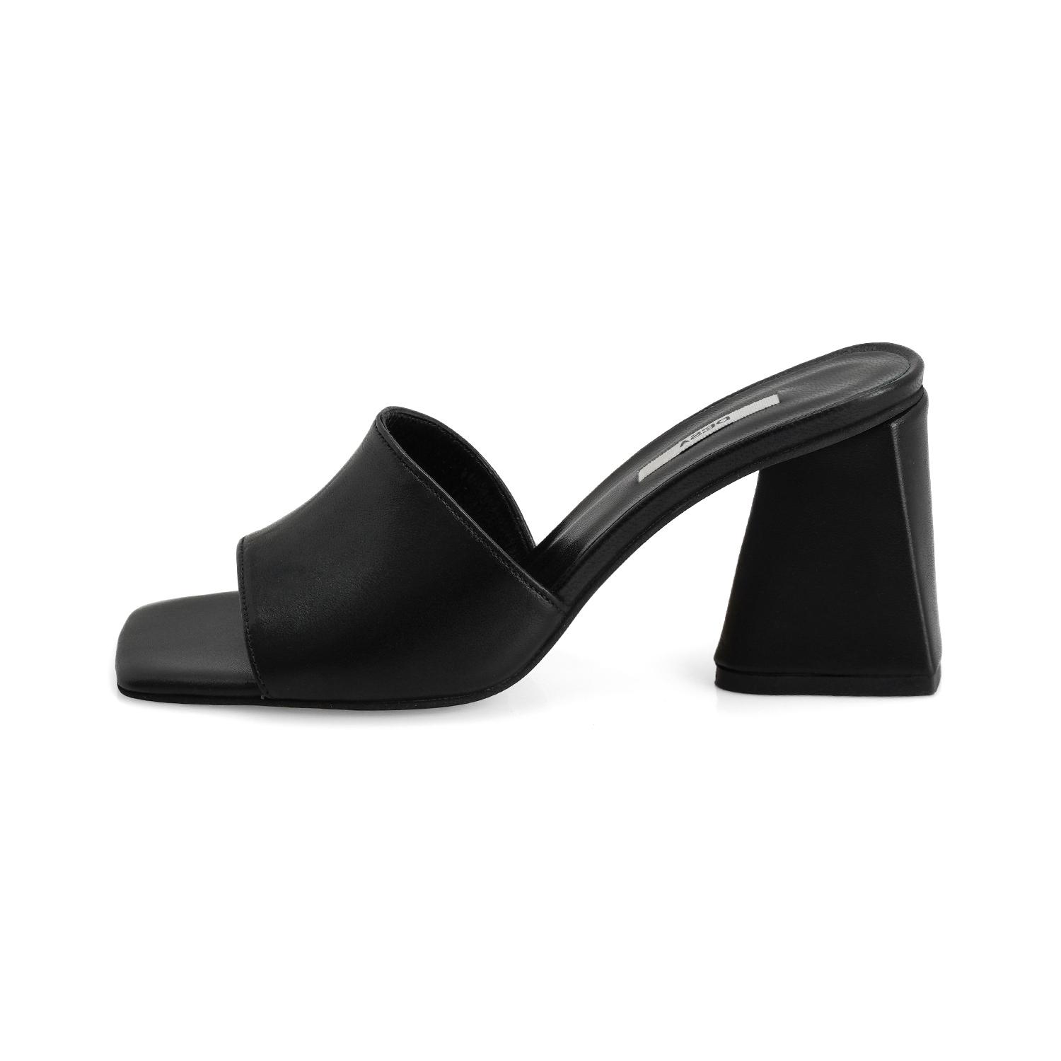 Kadın Siyah Topuklu Napa Deri Terlik