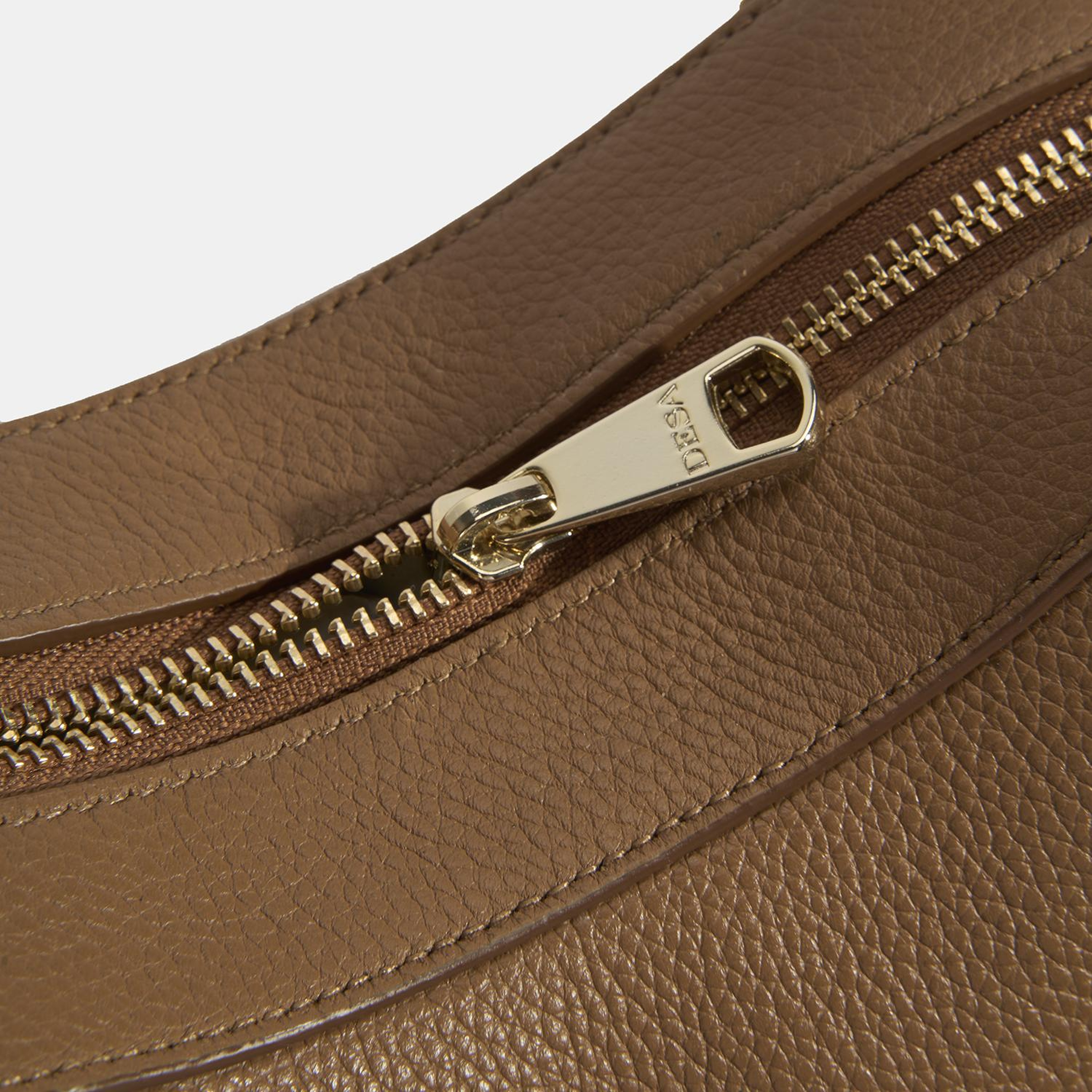 Kadın Taba Deri Çanta Aksesuarlı Büyük Omuz Çantası