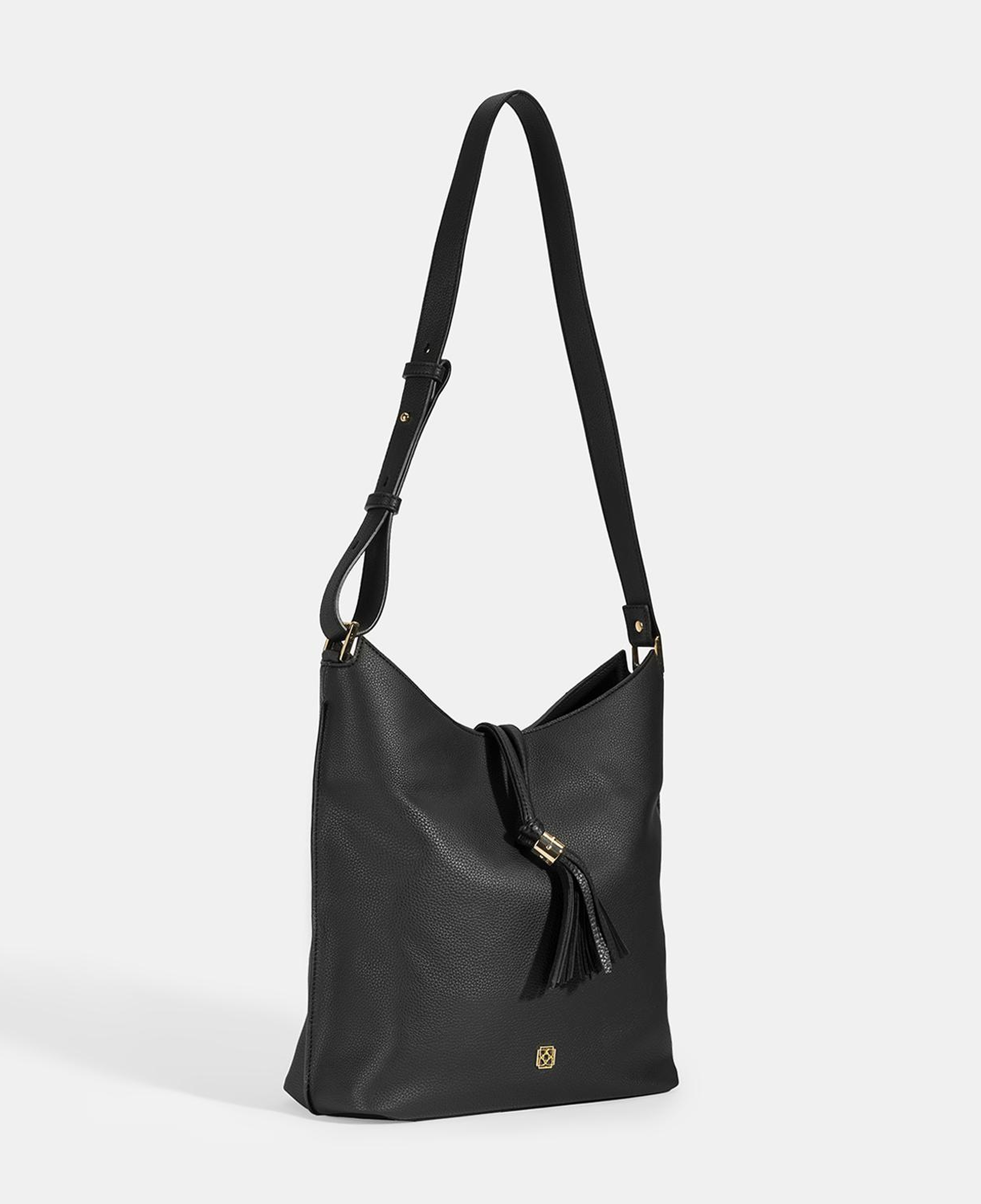 Kadın Siyah Püskül Detaylı Omuz Çantası