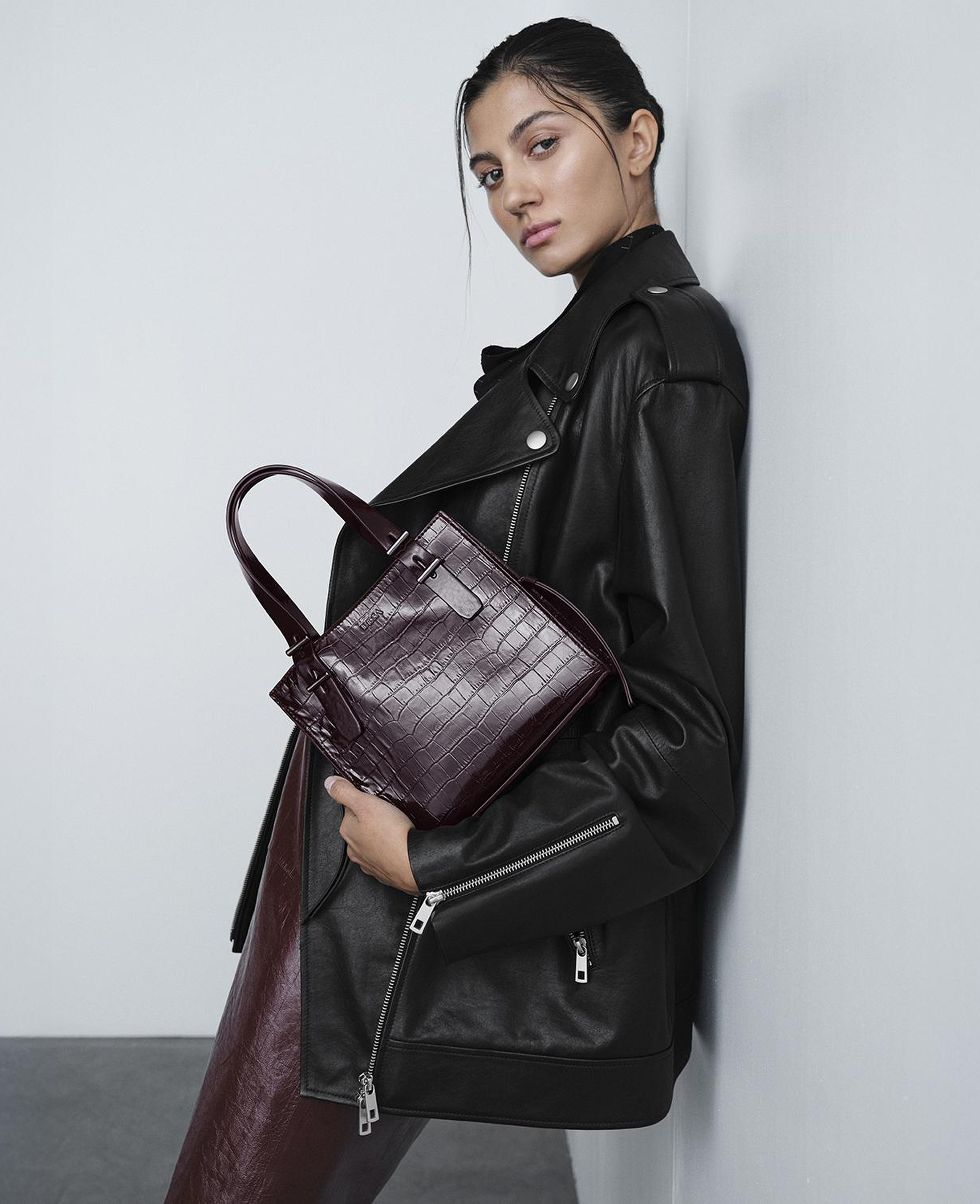 Kadın Bordo Kroko Baskılı Rugan Deri El Çantası