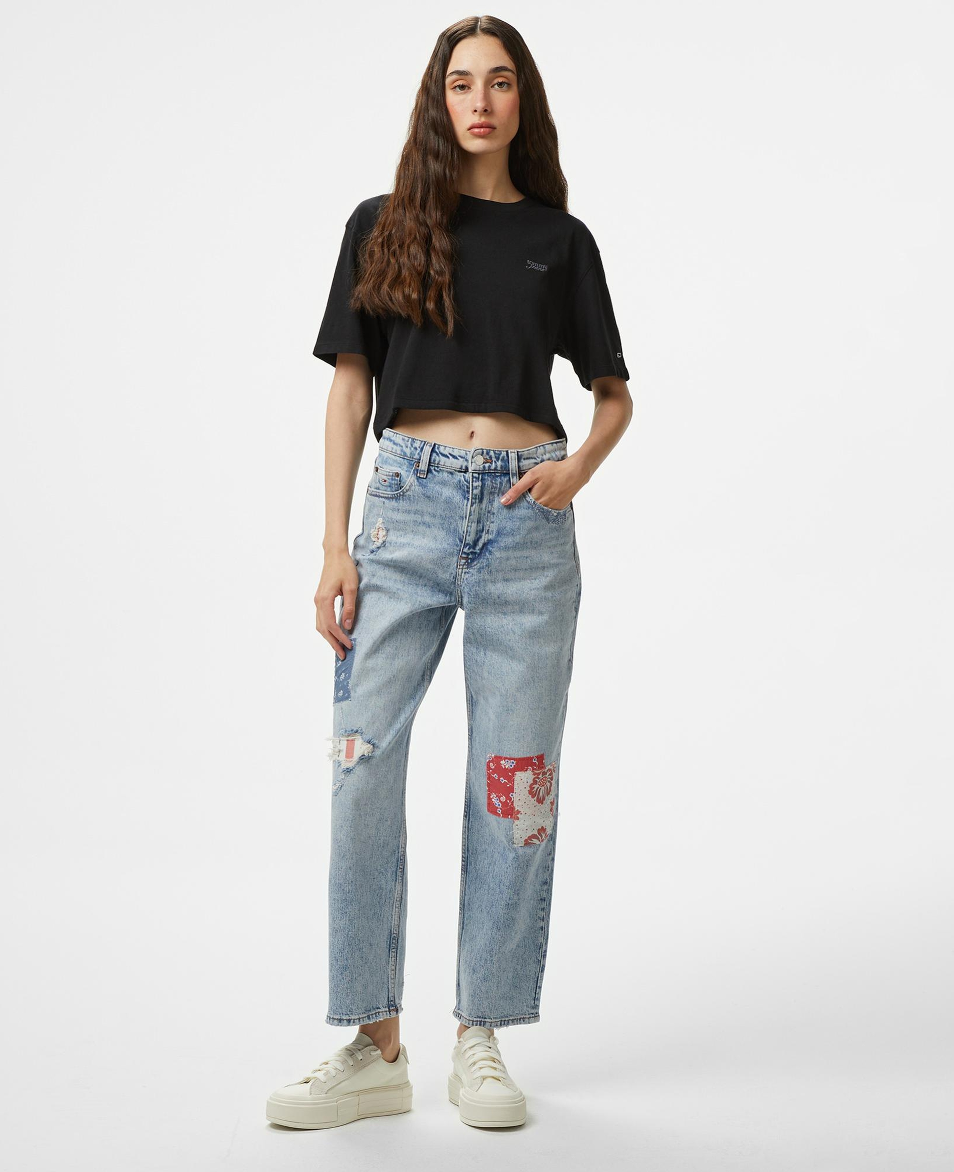 Tommy Jeans Cropped Gmd Script Open Back Kadın Siyah T-Shirt