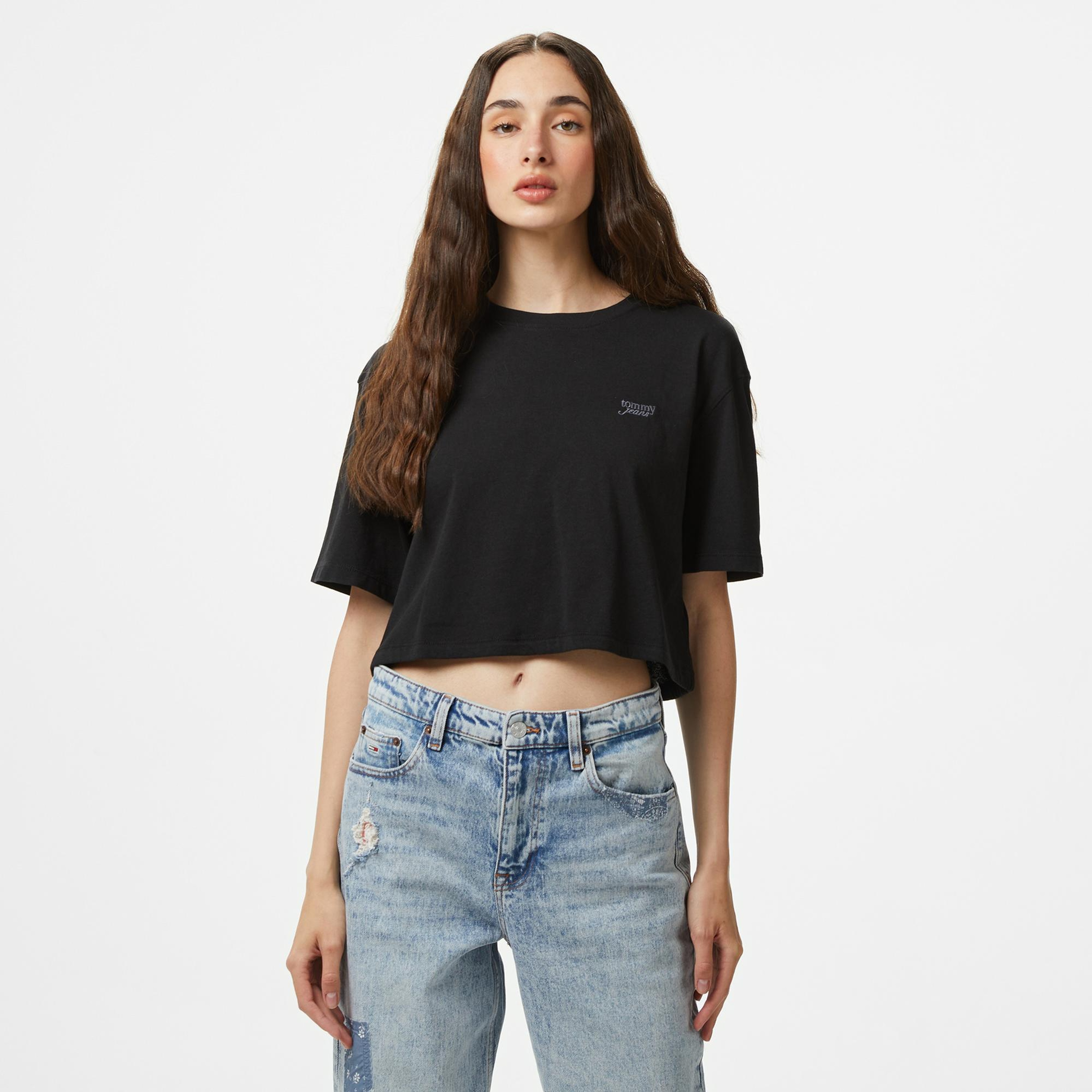 Tommy Jeans Cropped Gmd Script Open Back Kadın Siyah T-Shirt