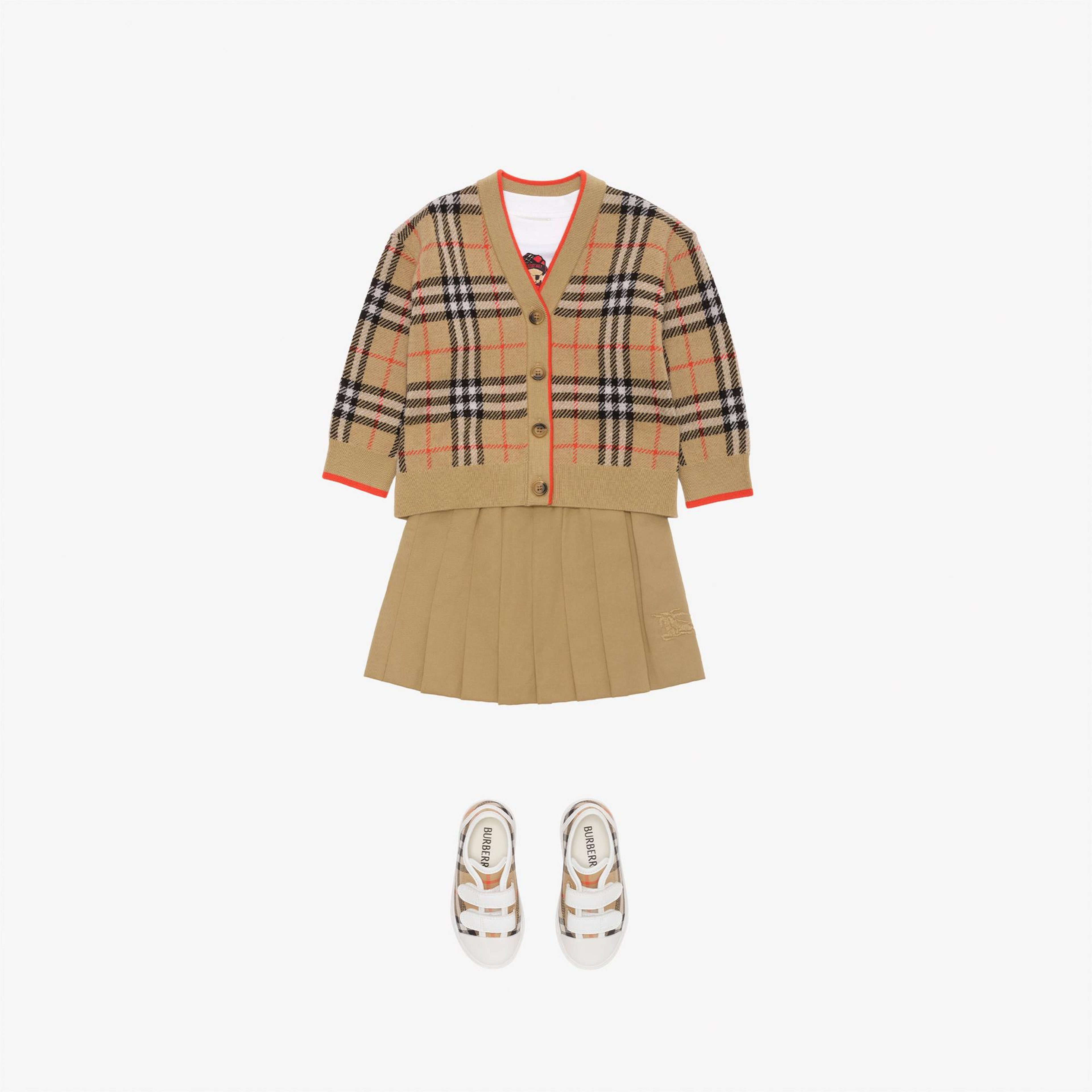 Burberry Graham Check Çocuk Bej Hırka
