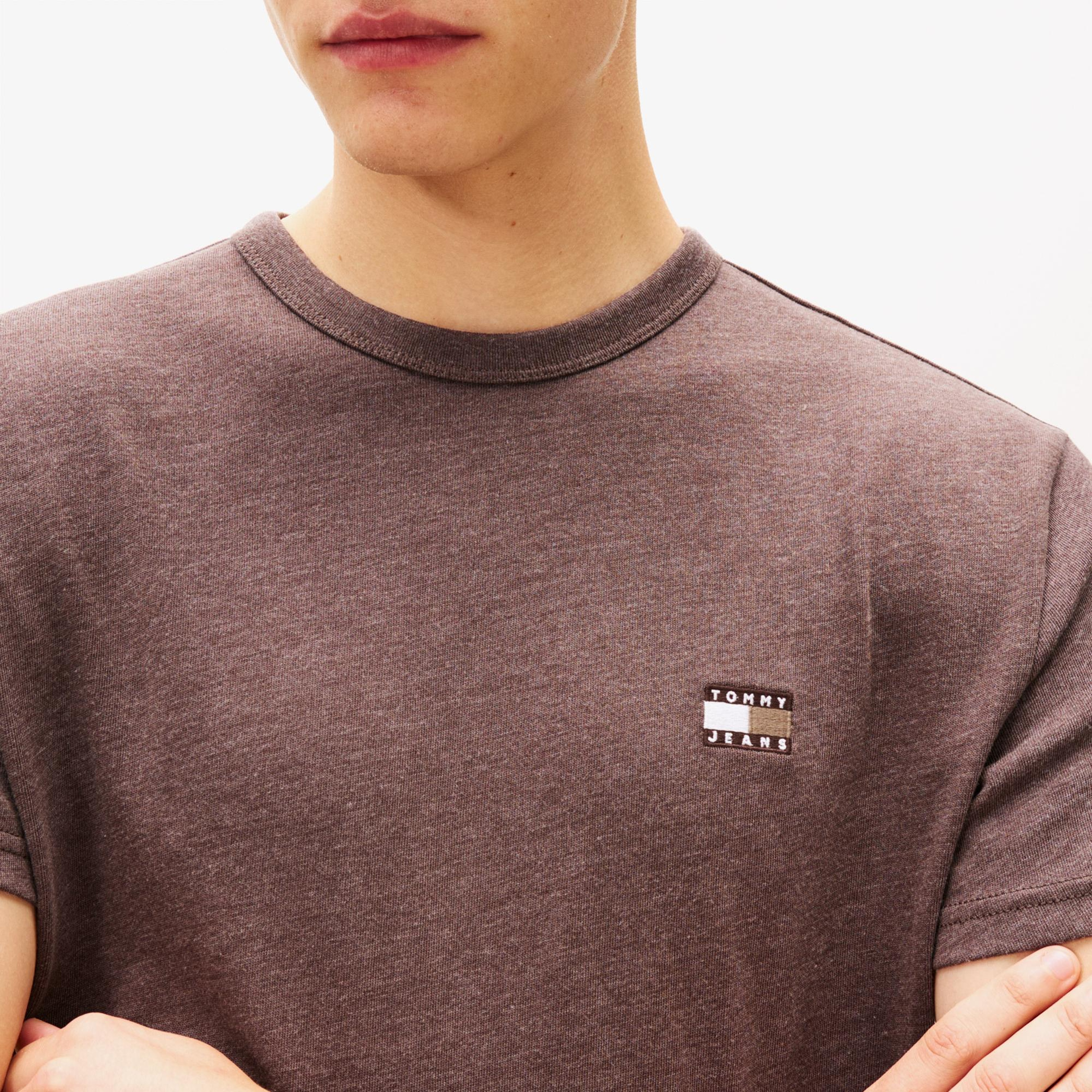 Tommy Hilfiger Jeans Reg Badge Erkek Kahverengi T-Shirt
