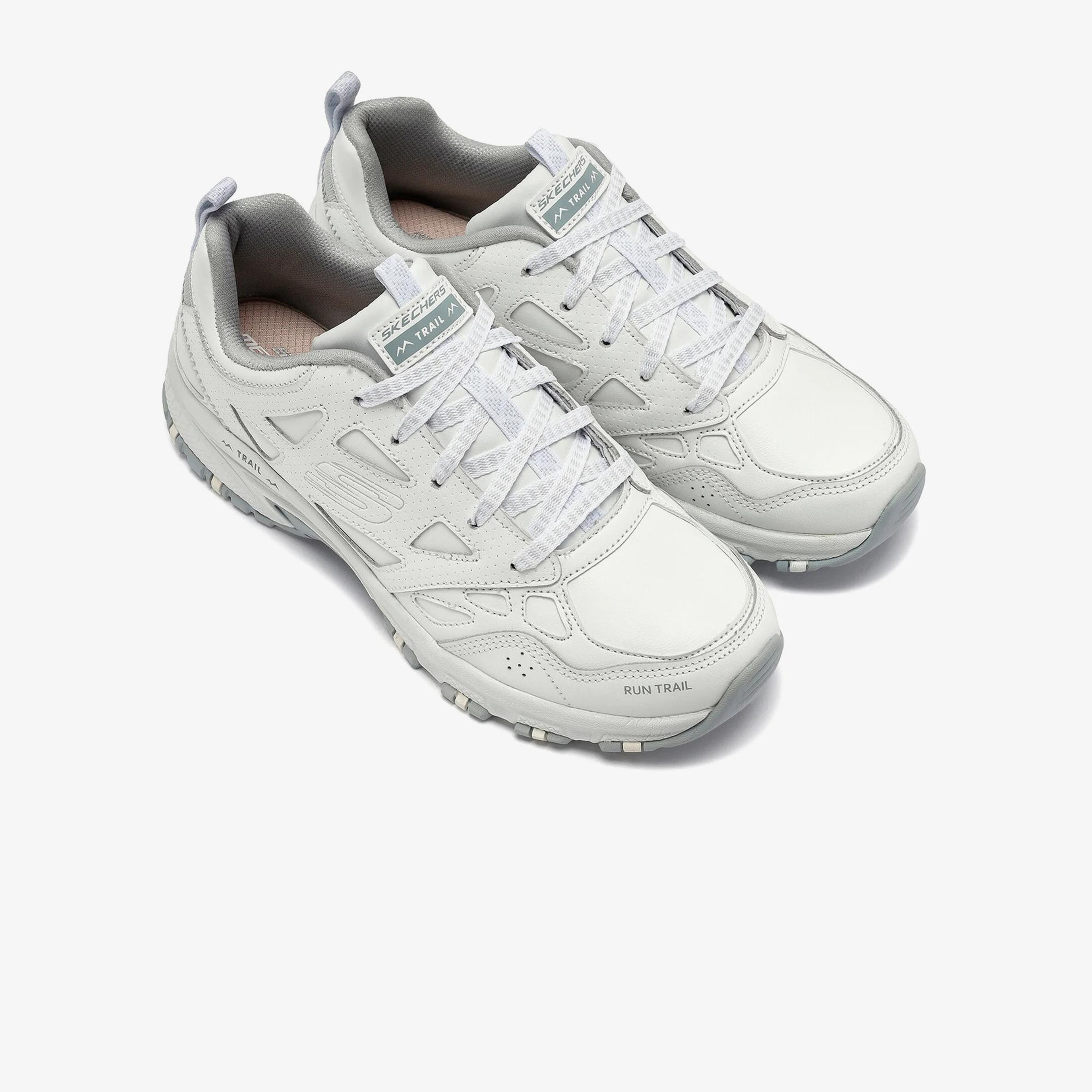 Skechers Hillcrest Kadın Beyaz Spor Ayakkabı