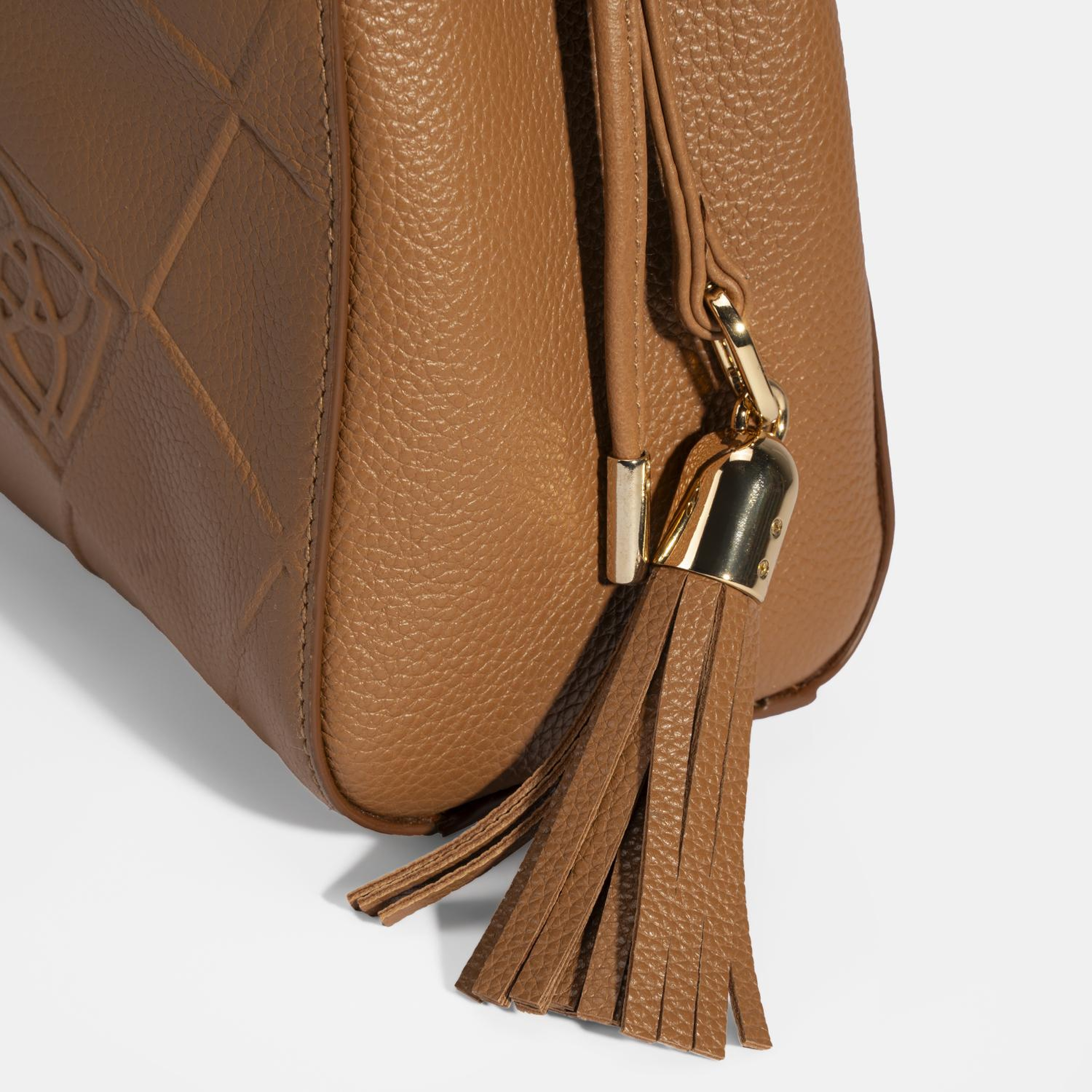 Kadın Kahve Püskül Aksesuarlı Deri El Çantası