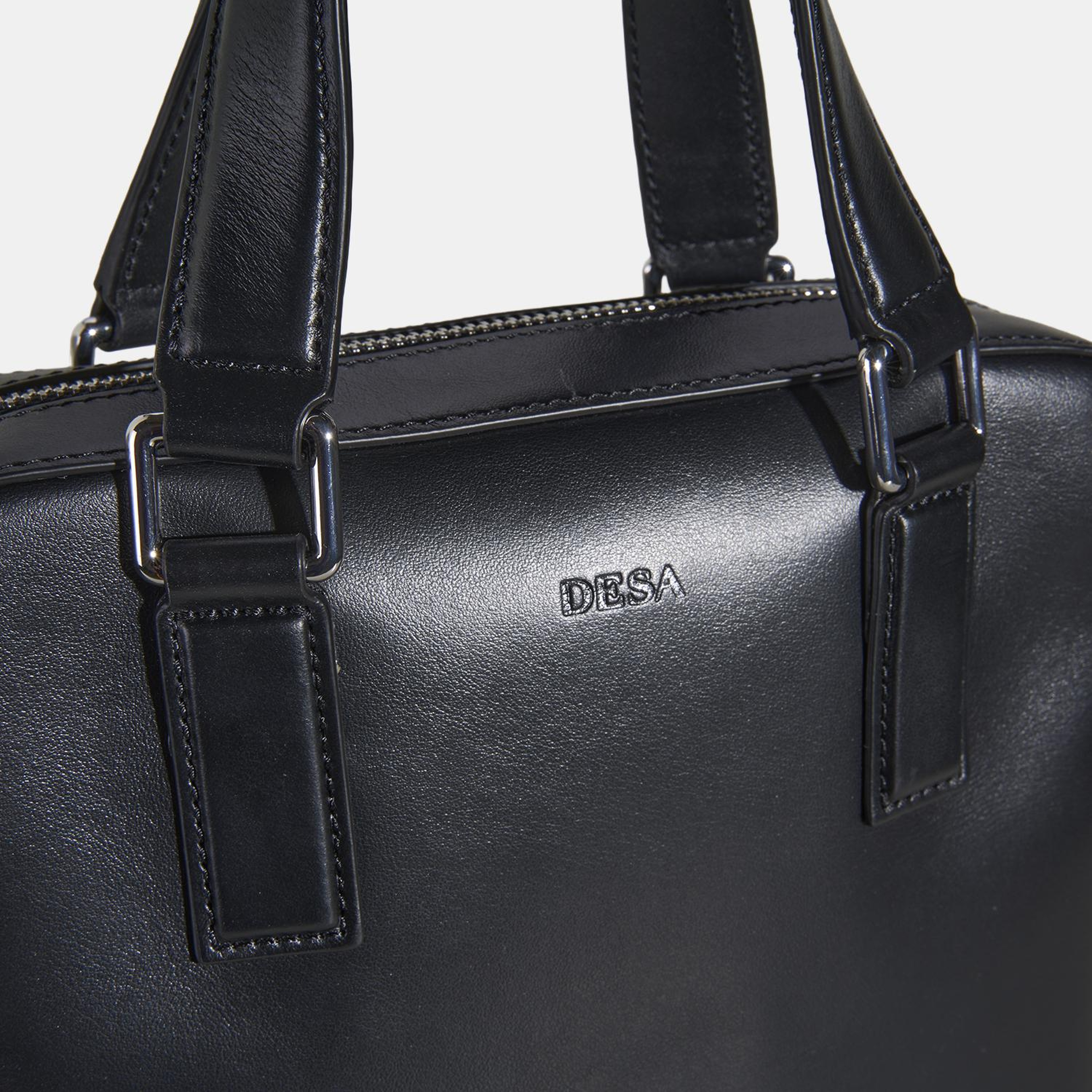 Erkek Siyah Deri Postacı Çantası