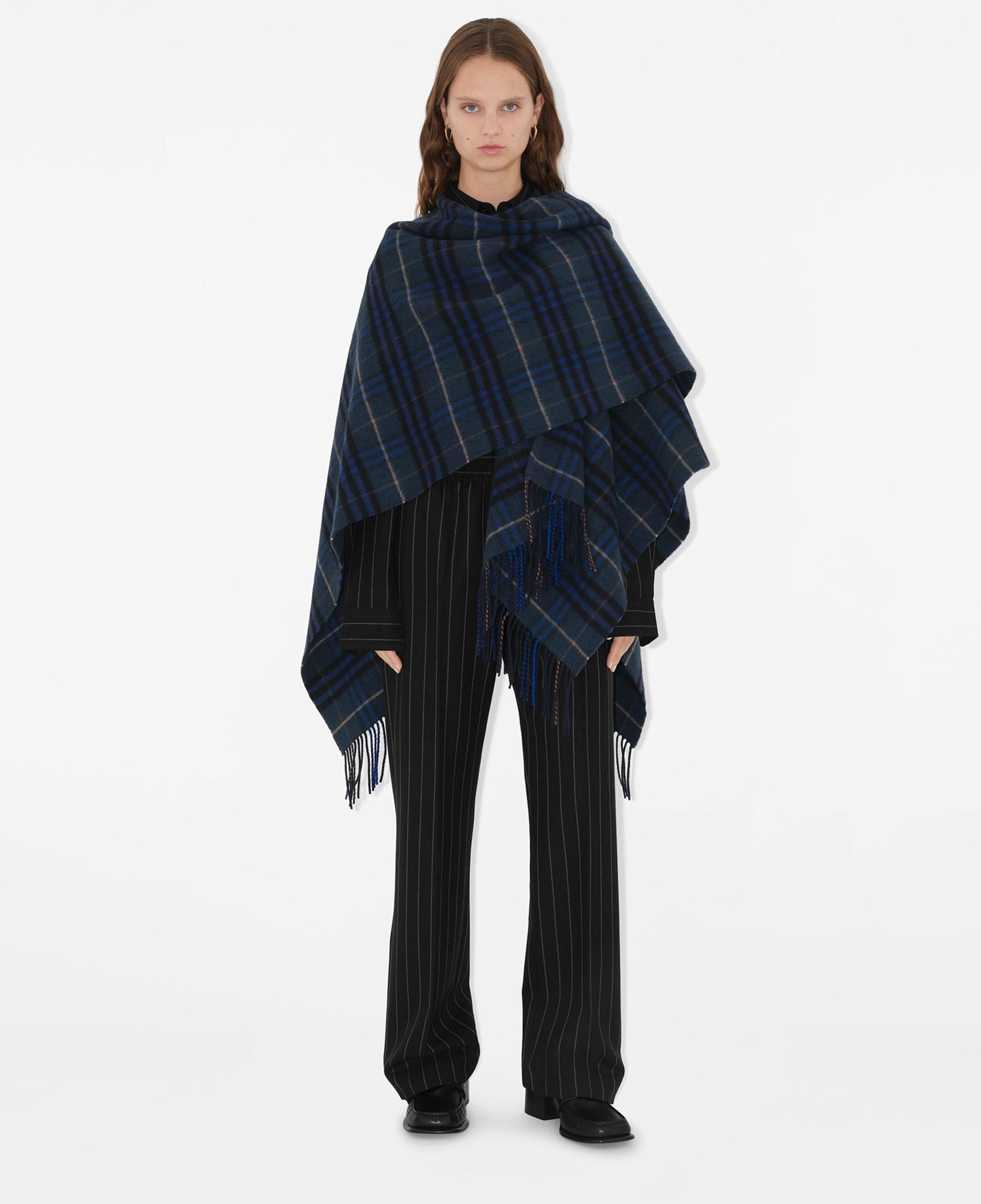 Burberry Charlotte Cape Wool Cashmere Kadın Siyah Panço