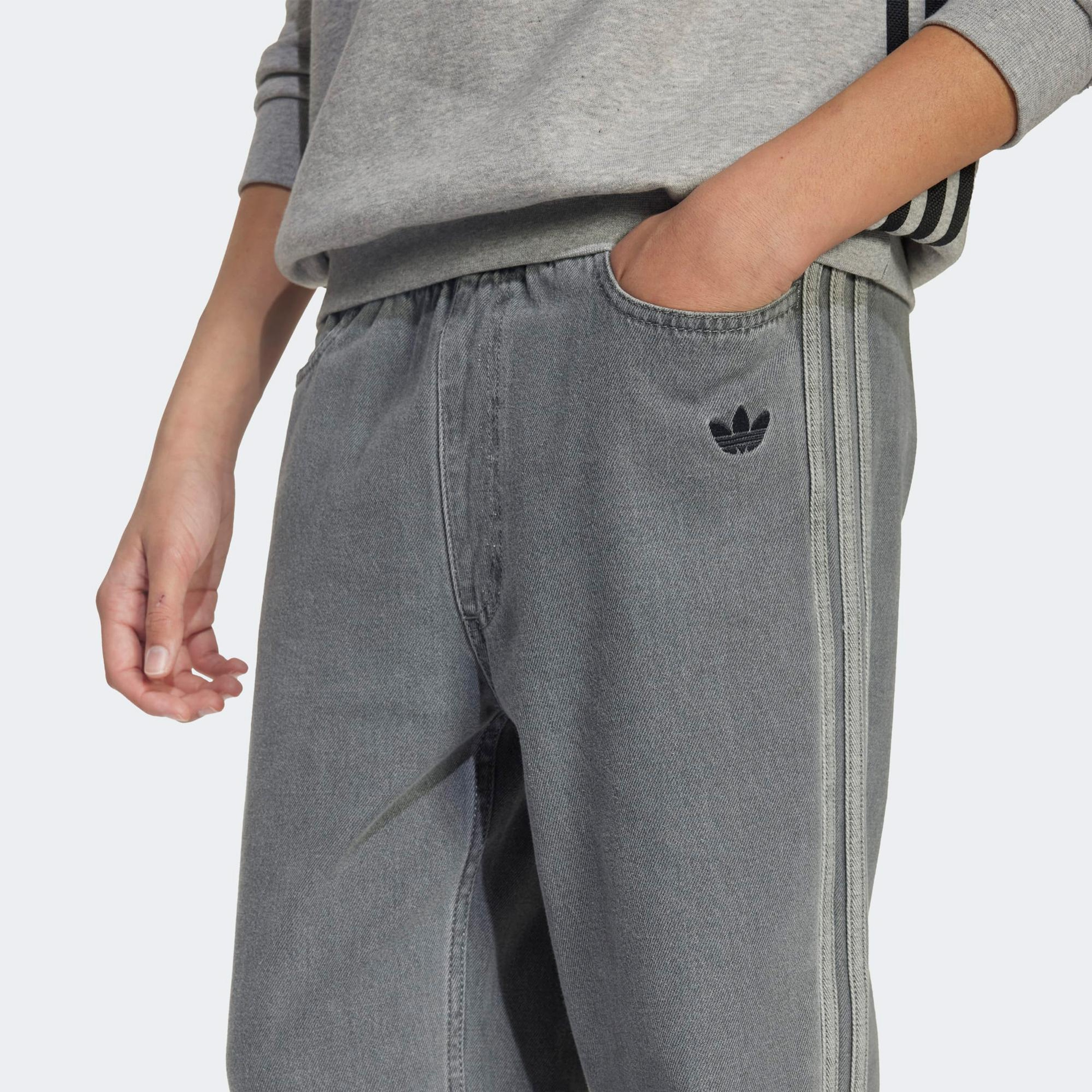 adidas Denim Gri Çocuk Pantolonu