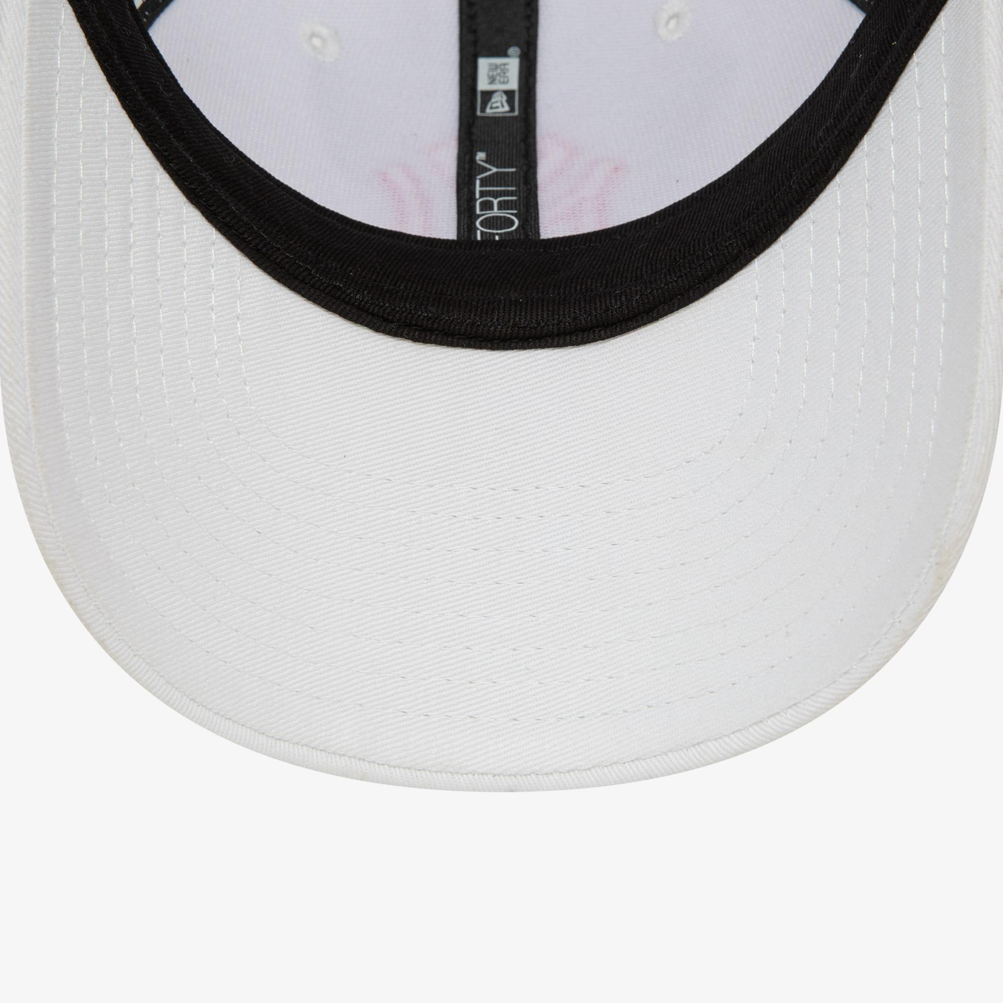 New Era 9Forty New York Yankees Çocuk Beyaz Şort