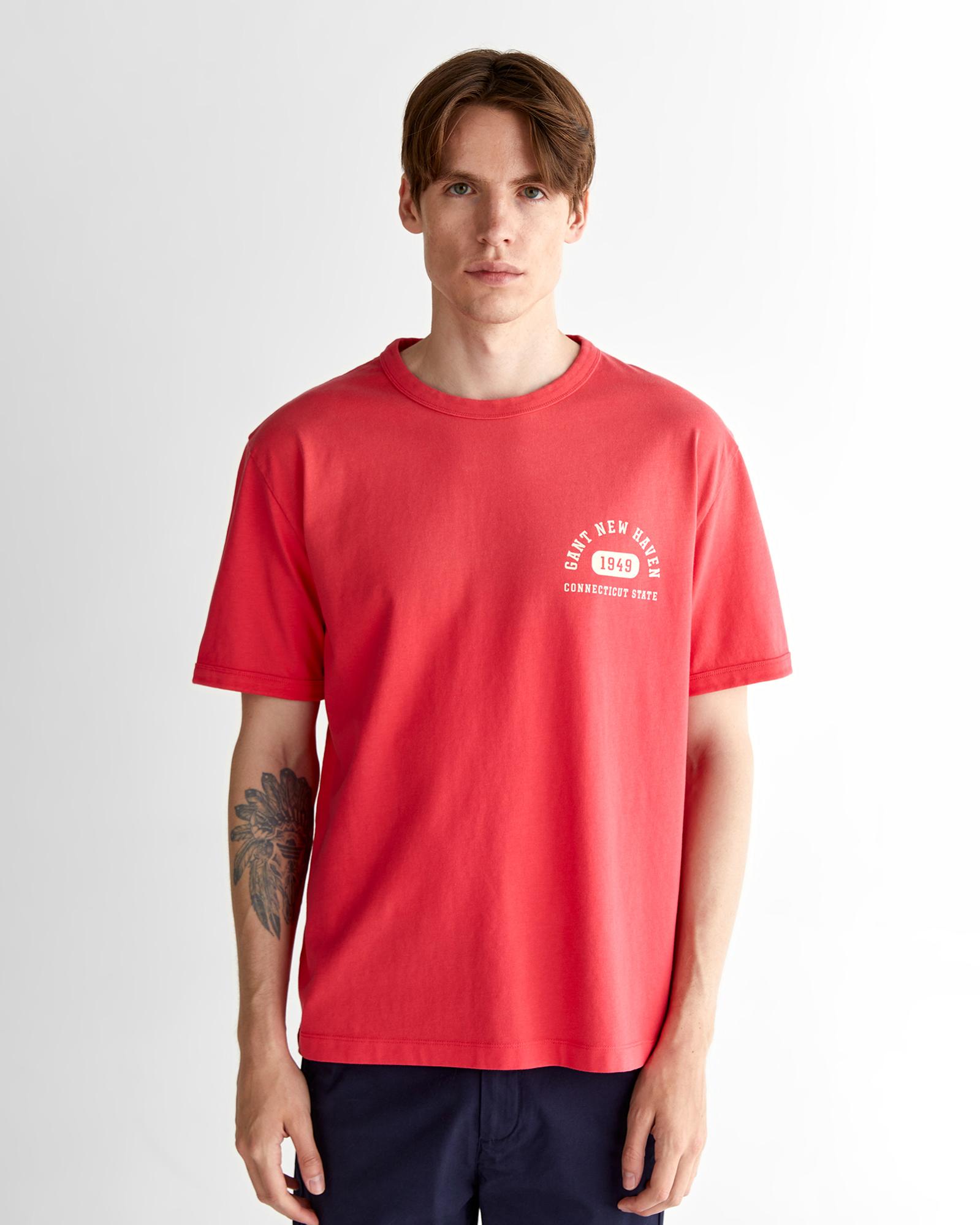 GANT Erkek Kırmızı Relaxed Fit Bisiklet Yaka Logolu T-Shirt