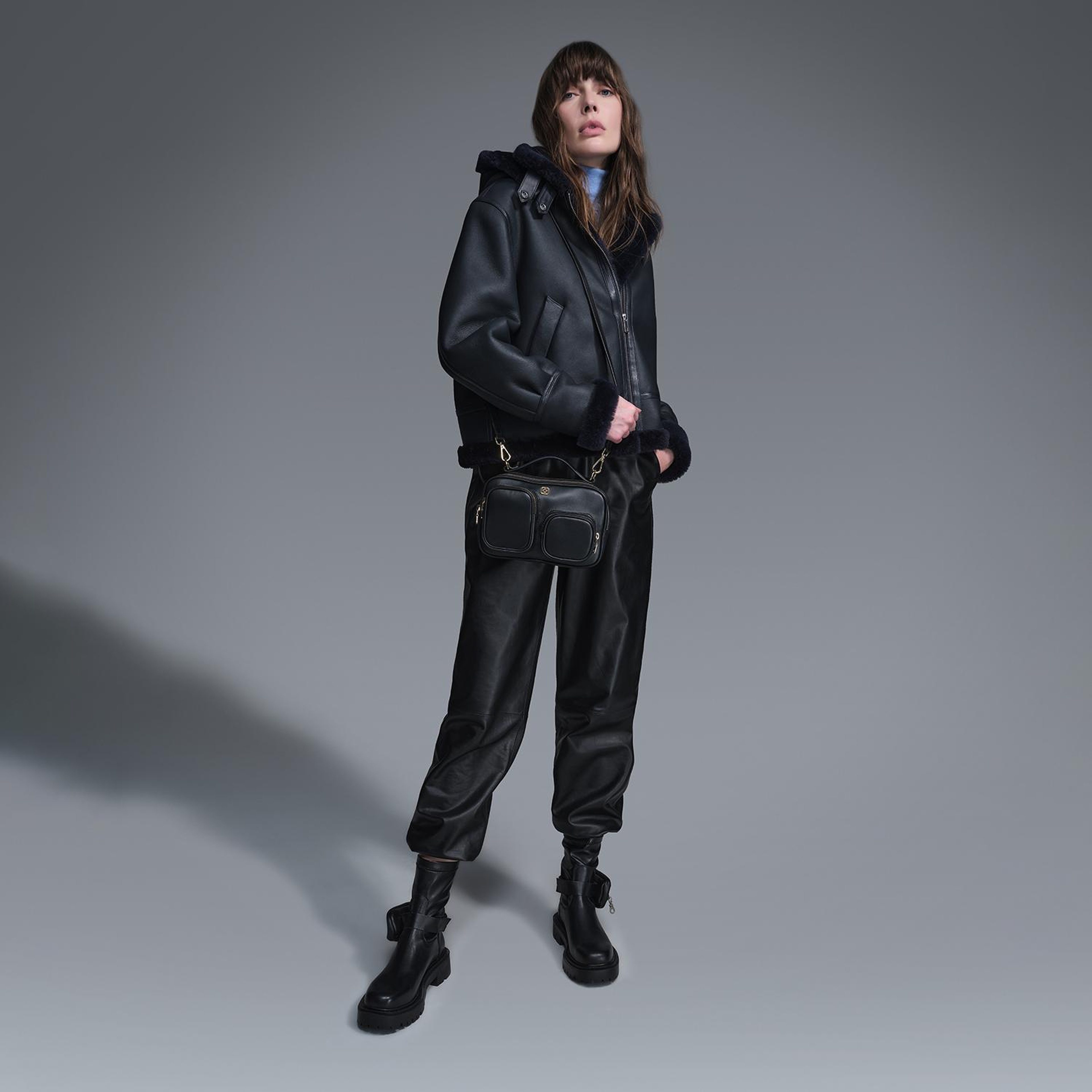 Zoe Lacivert Kadın Kürk Mont